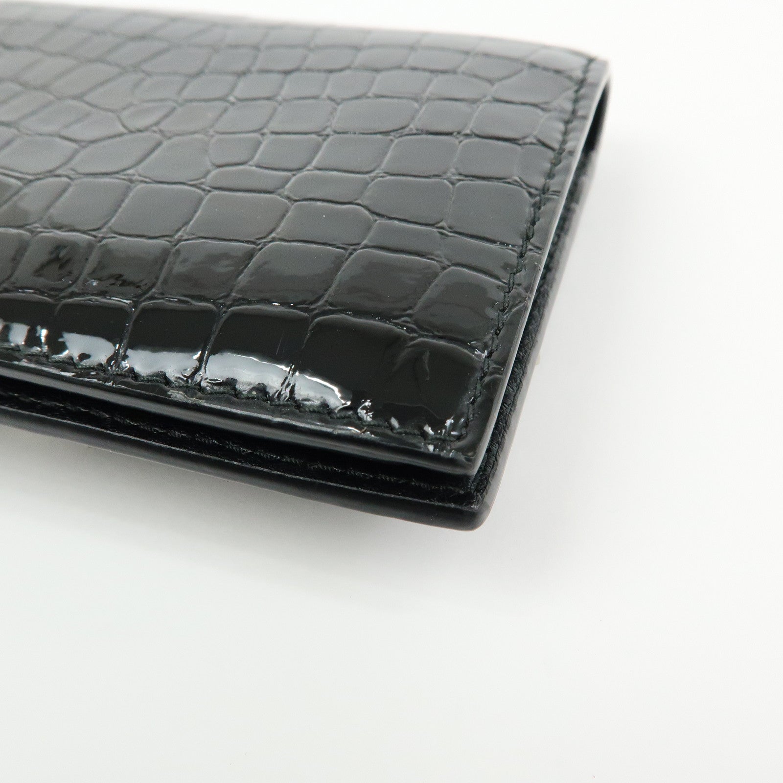 MIU MIU Embossed Patent Leather Bi-fold Compact Wallet Black 5MV204
