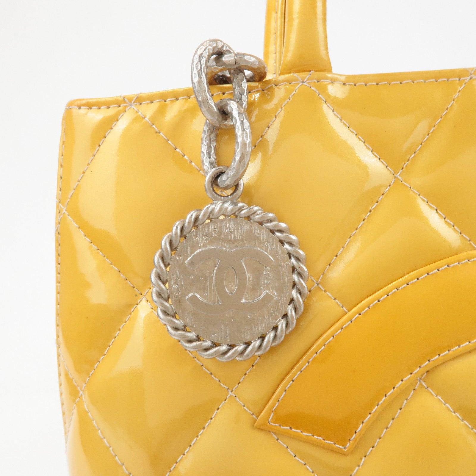 CHANEL Matelasse Patent Leather Medalion Tote Bag Yellow A01804 Used