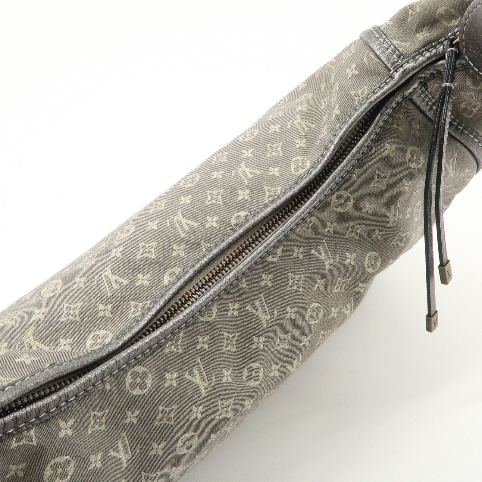 Louis Vuitton Monogram Mini Lin Manon PM Shoulder Bag M95620