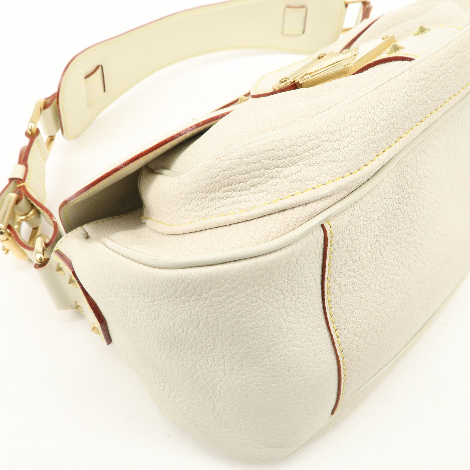 Louis Vuitton Suhali Leather Confidence Shoulder Bag Blanc M91782 Used