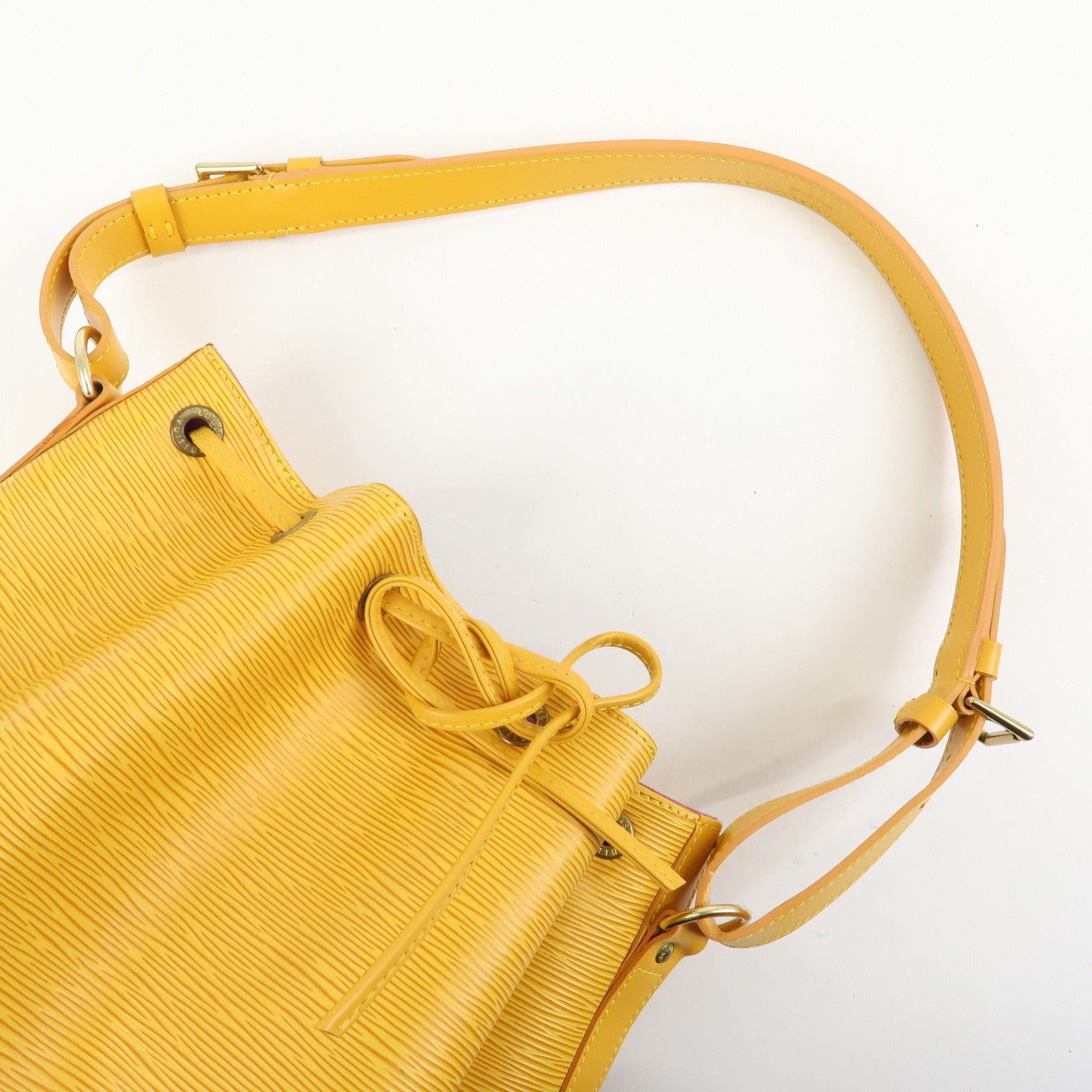 Louis Vuitton Epi Noe Leather Shoulder Bag Tassili Yellow M44009