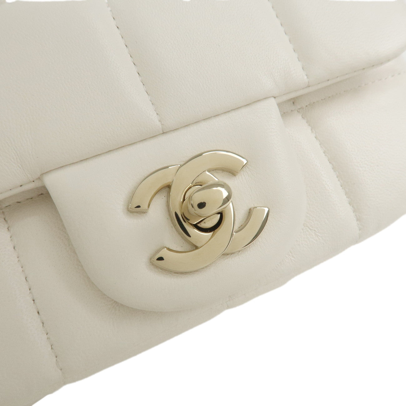 CHANEL Chocolate Bar Lamb skin White   Gold -