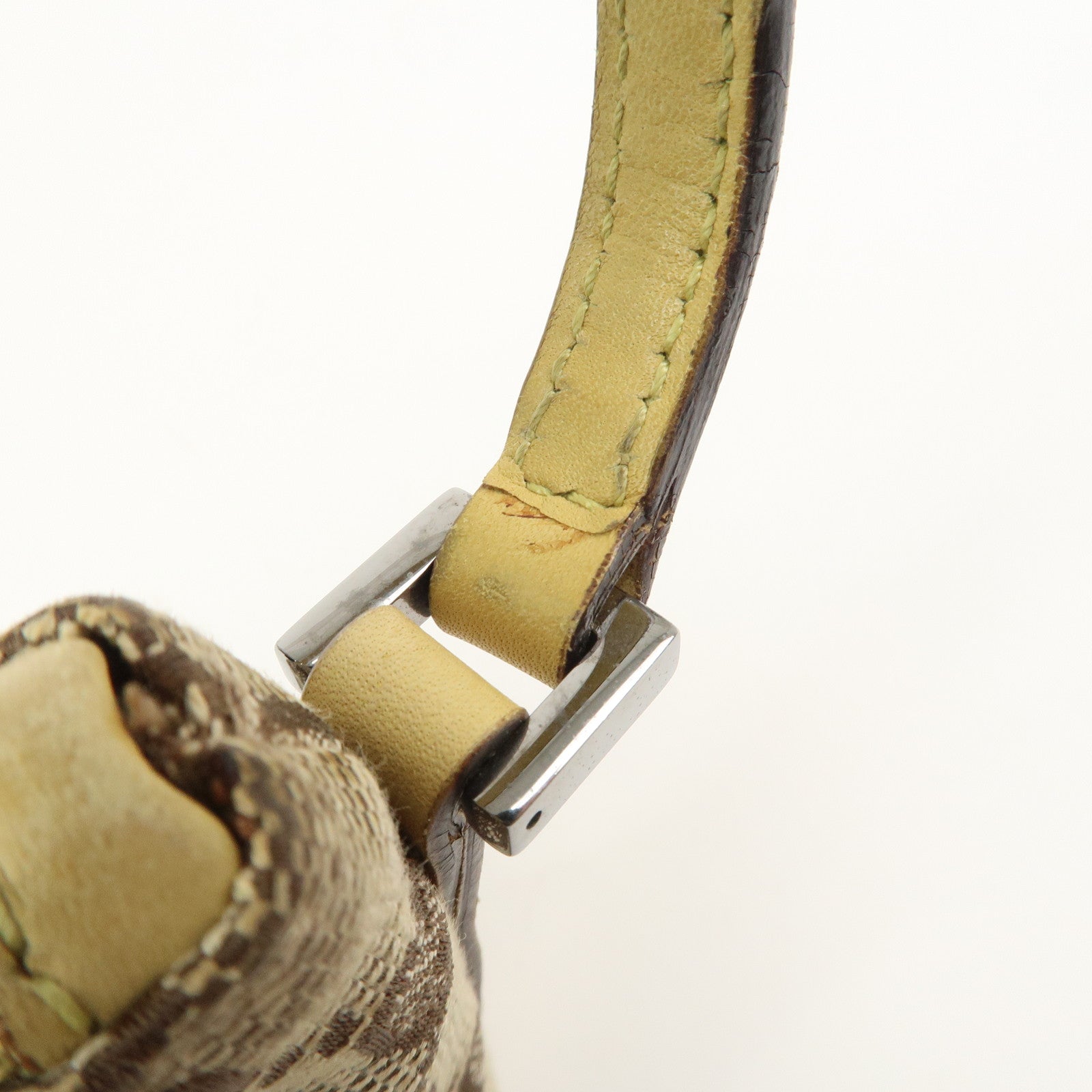 GUCCI Boat Bag GG Canvas Leather Accessory Pouch Hand Bag 07198