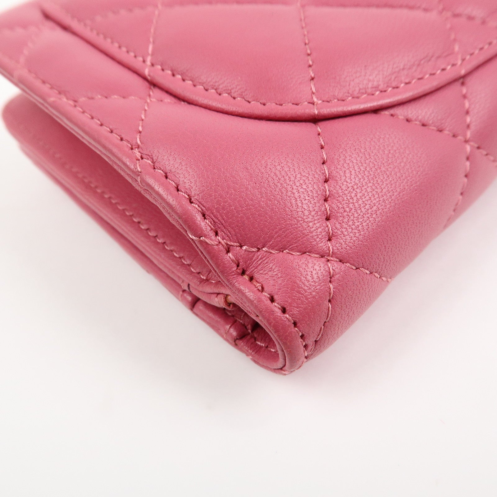 CHANEL Matelasse Lamb Skin Bi-fold Wallet Purse Pink