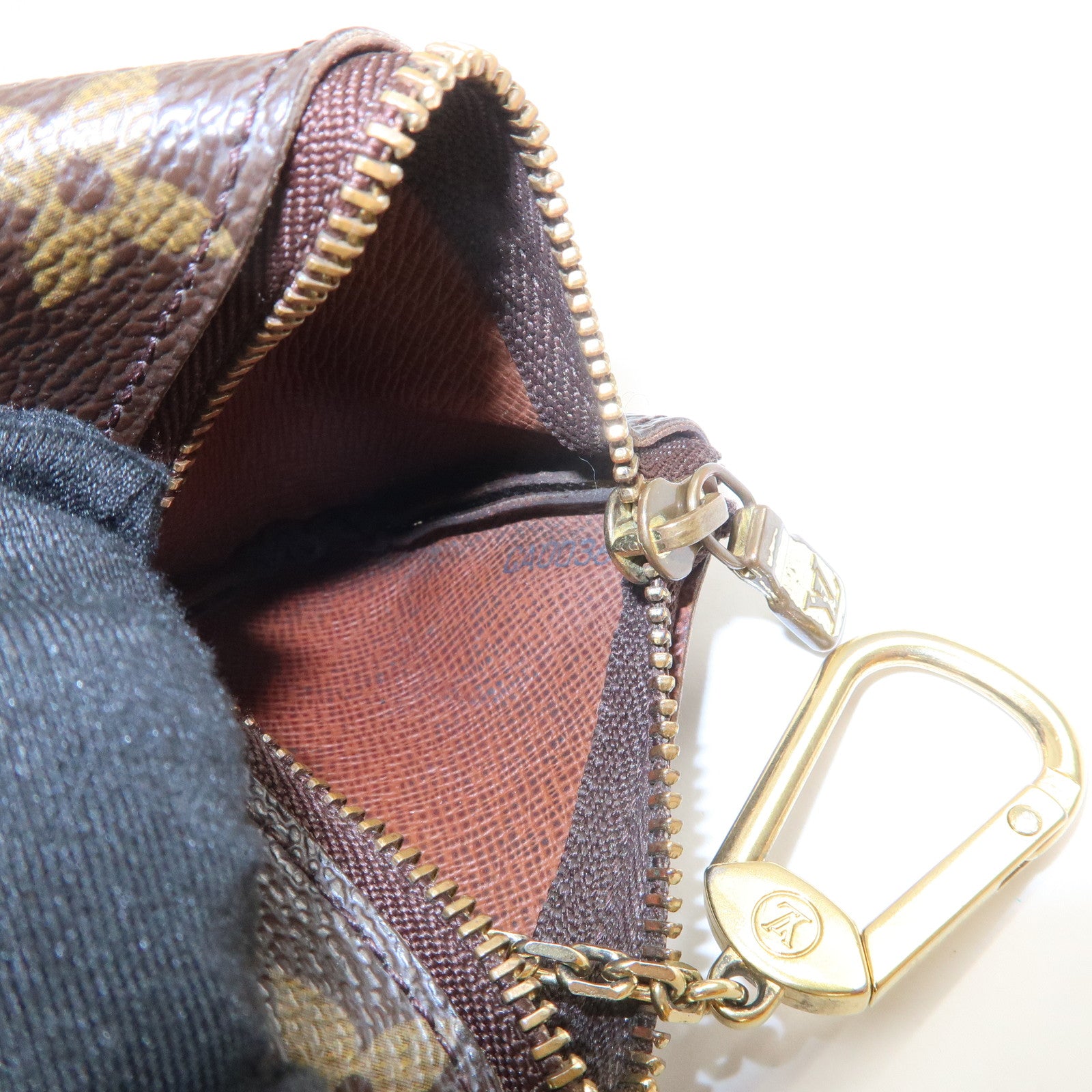 Louis Vuitton Monogram Pochette Cles Coin Case Key Case M62650