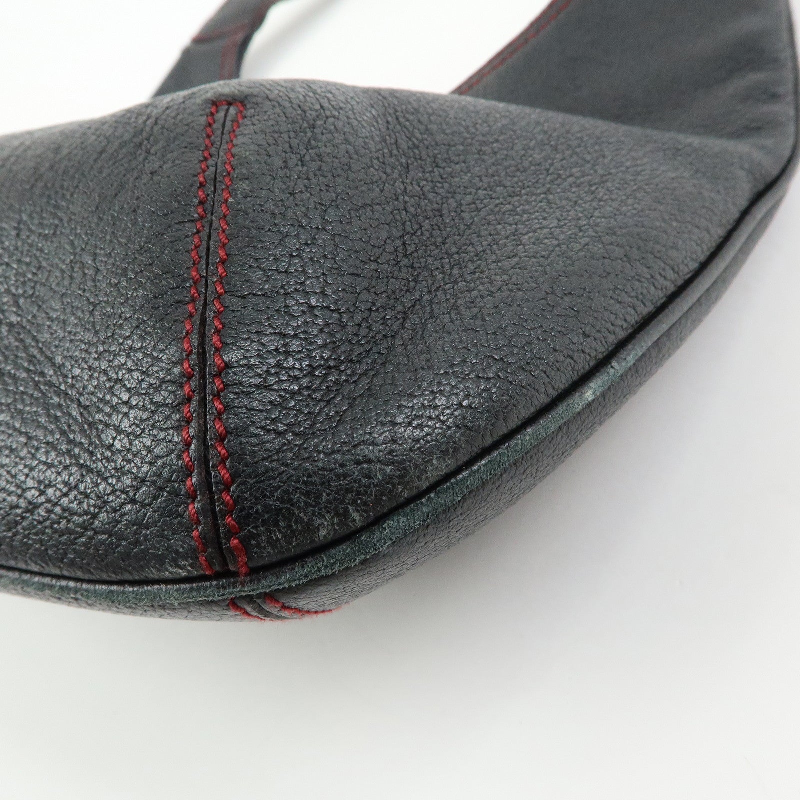 Ferragamo Leather Red Stich Shoulder Bag Hand Bag Black