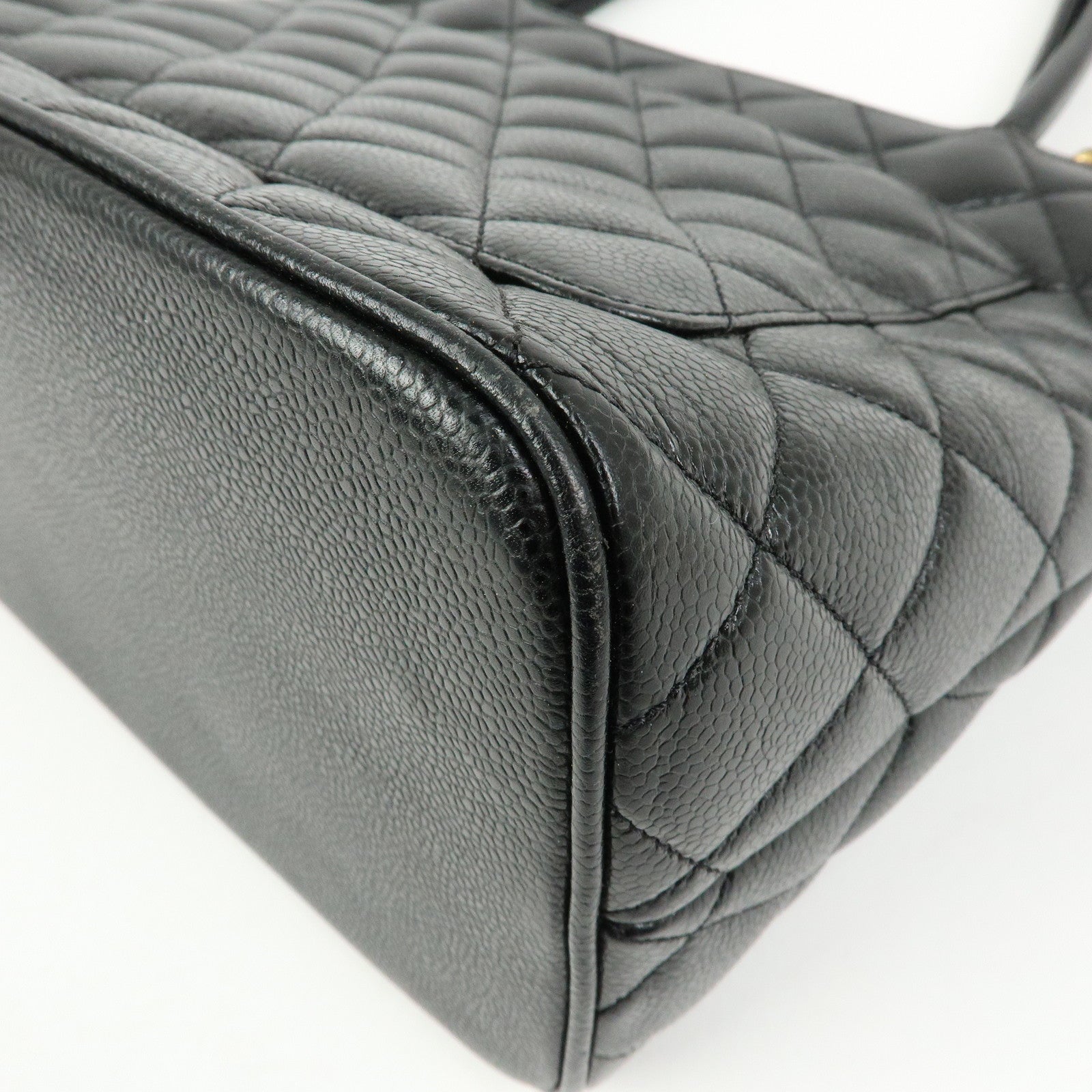 CHANEL Matelasse COCO Mark Caviarskin Medallion Tote Bag A01804