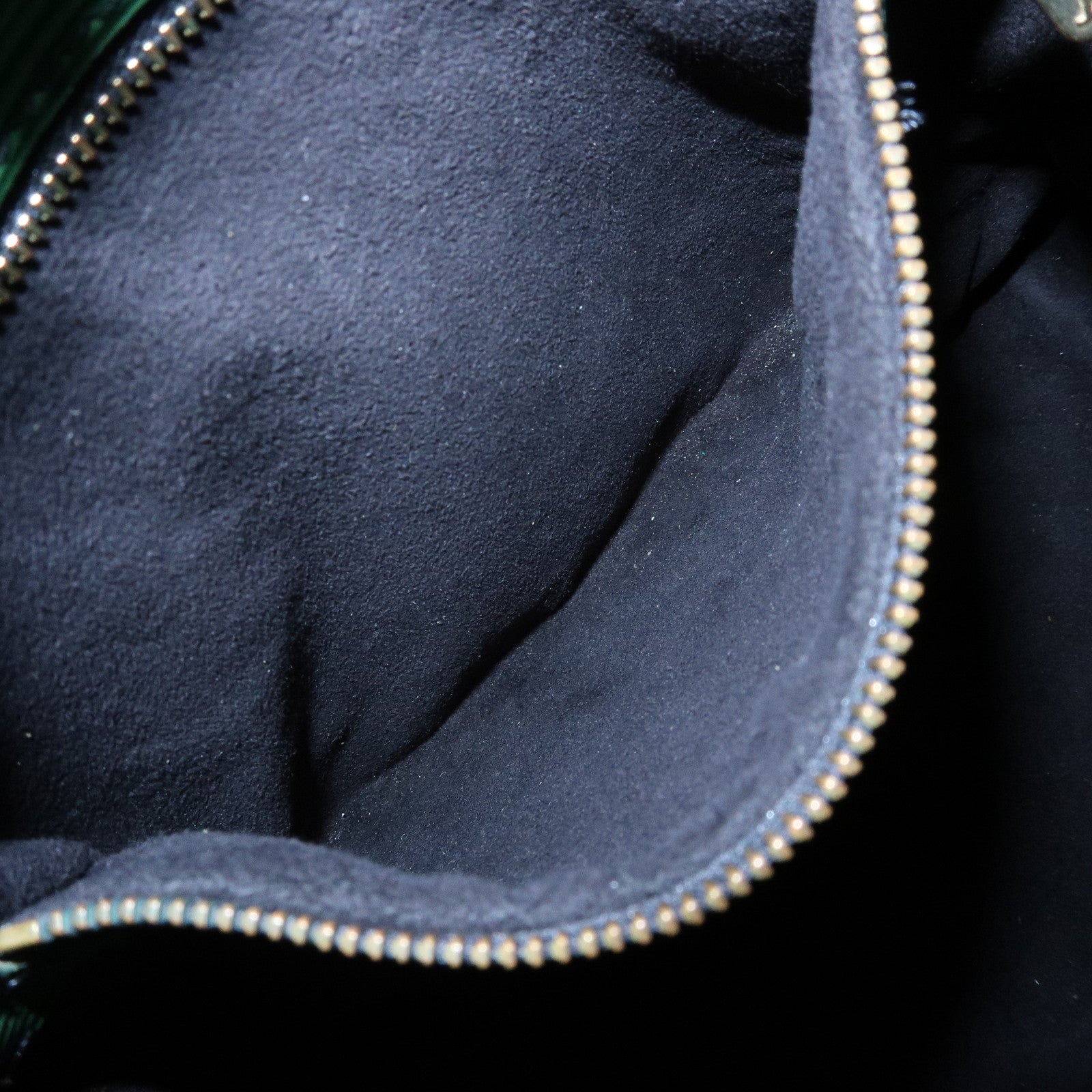 Louis Vuitton Epi Petit Noe Shoulder Bag Borneo Green M44104