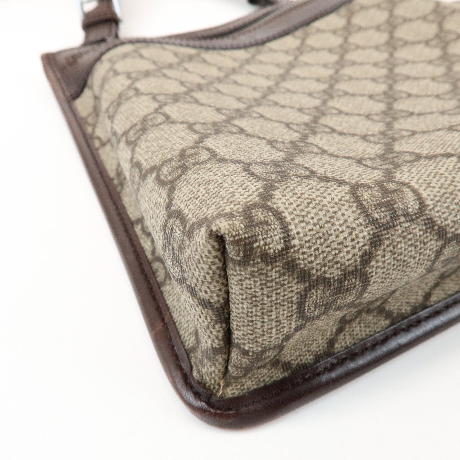 GUCCI GG Supreme PVC Leather Shoulder Crossbody Bag Brown 92562