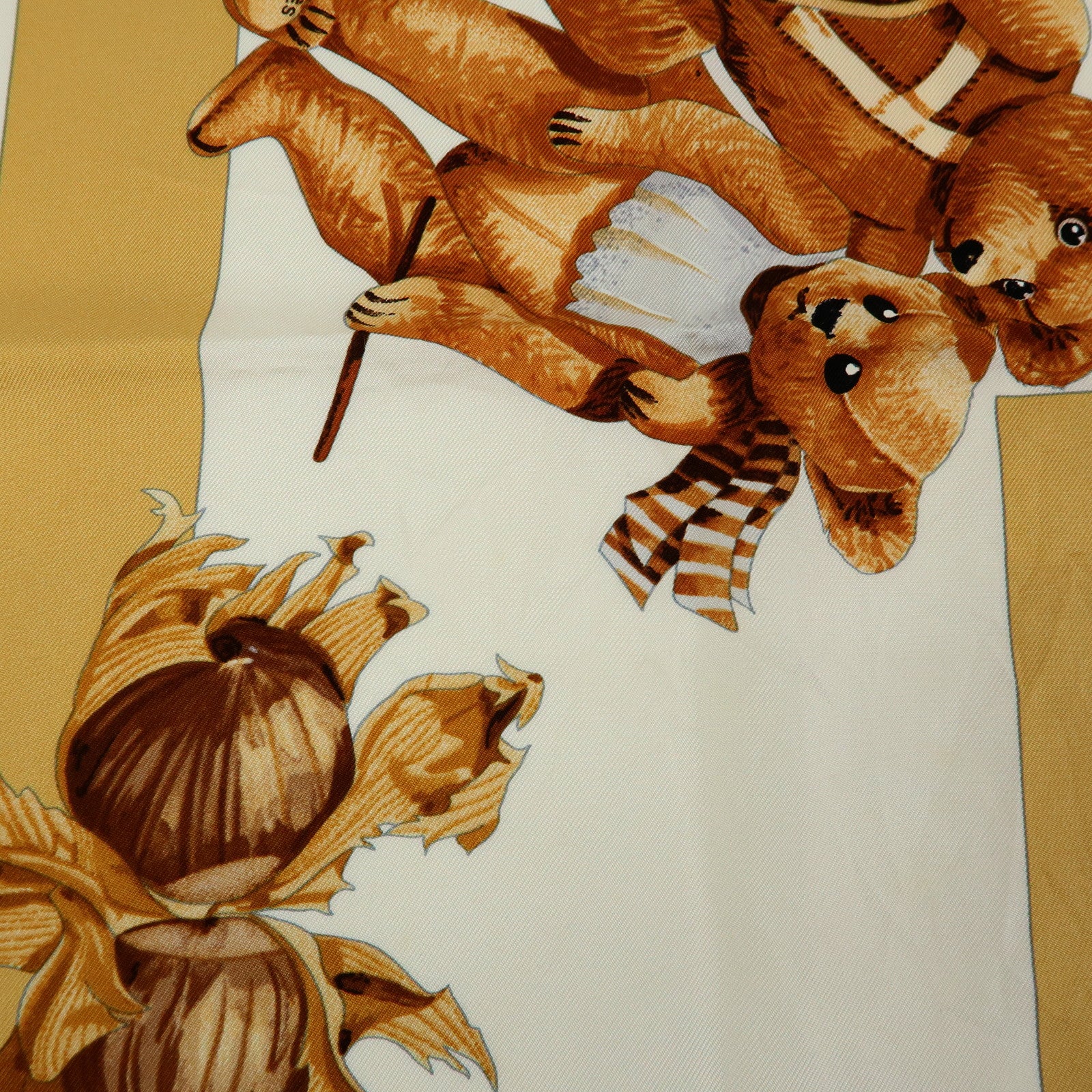 HERMES Carre 90 Silk 100% Scarf Confidents des Coeurs Brown
