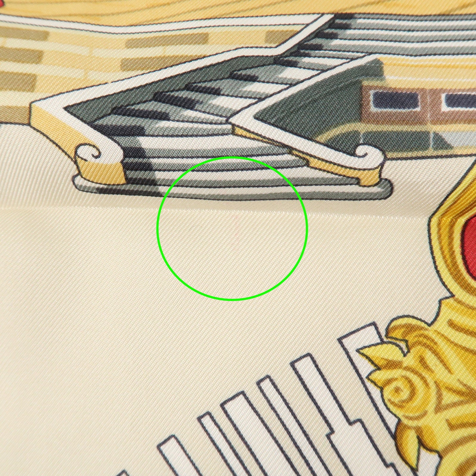 HERMES Carre 90 Silk 100% Scarf SANSSOUCY Gold Back Ivory Used