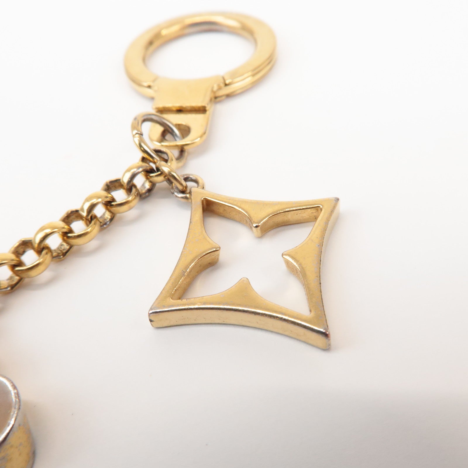 Louis Vuitton Fleur de Monogram Bag Charm Key Chain Gold M65111