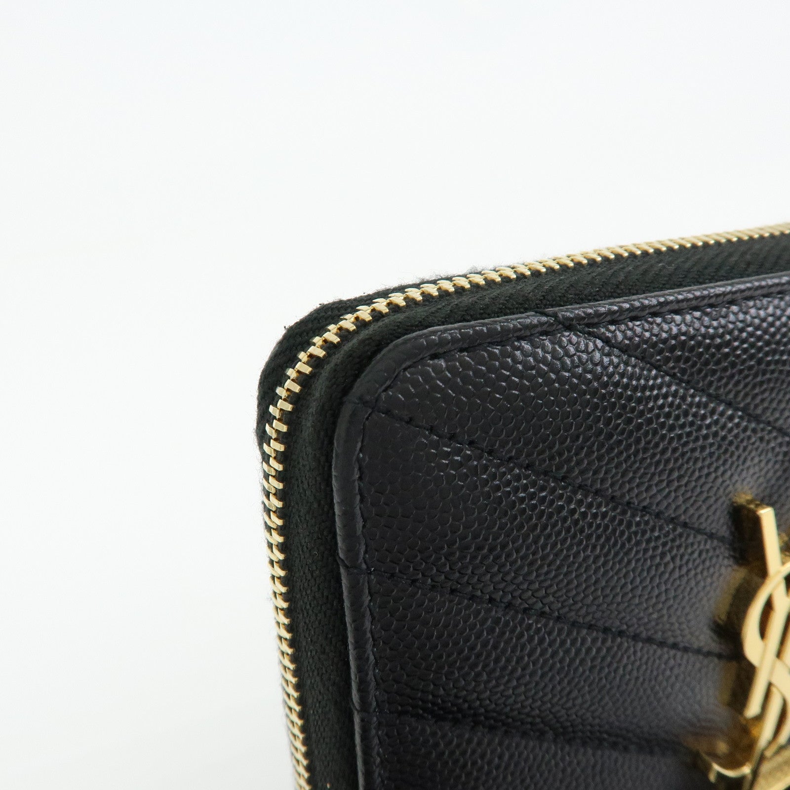 SAINT LAURENT PARIS Cassandra Leather Compact Wallet Black
