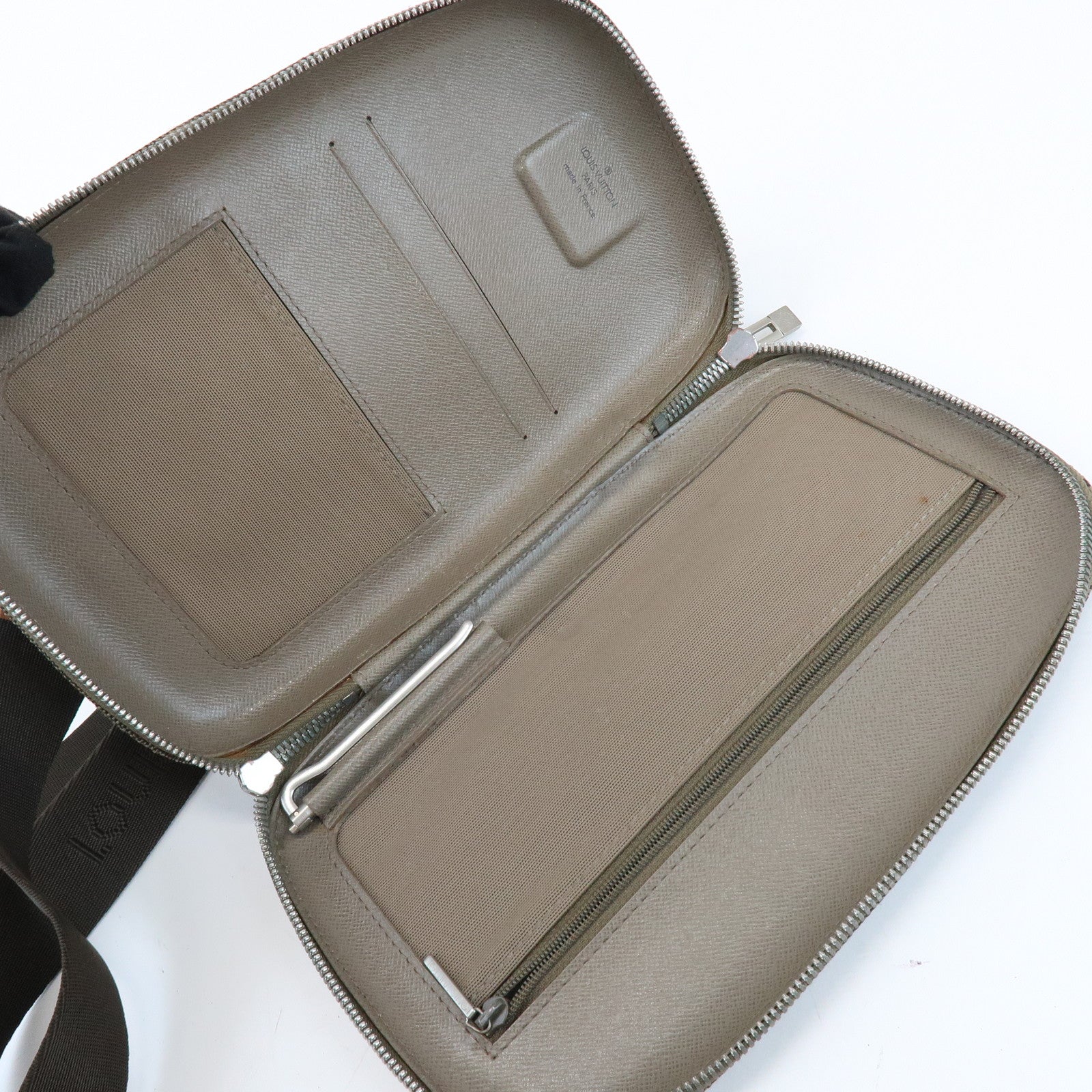 Louis Vuitton Damier Geant Marge Canvas Body Bag Terre M93500