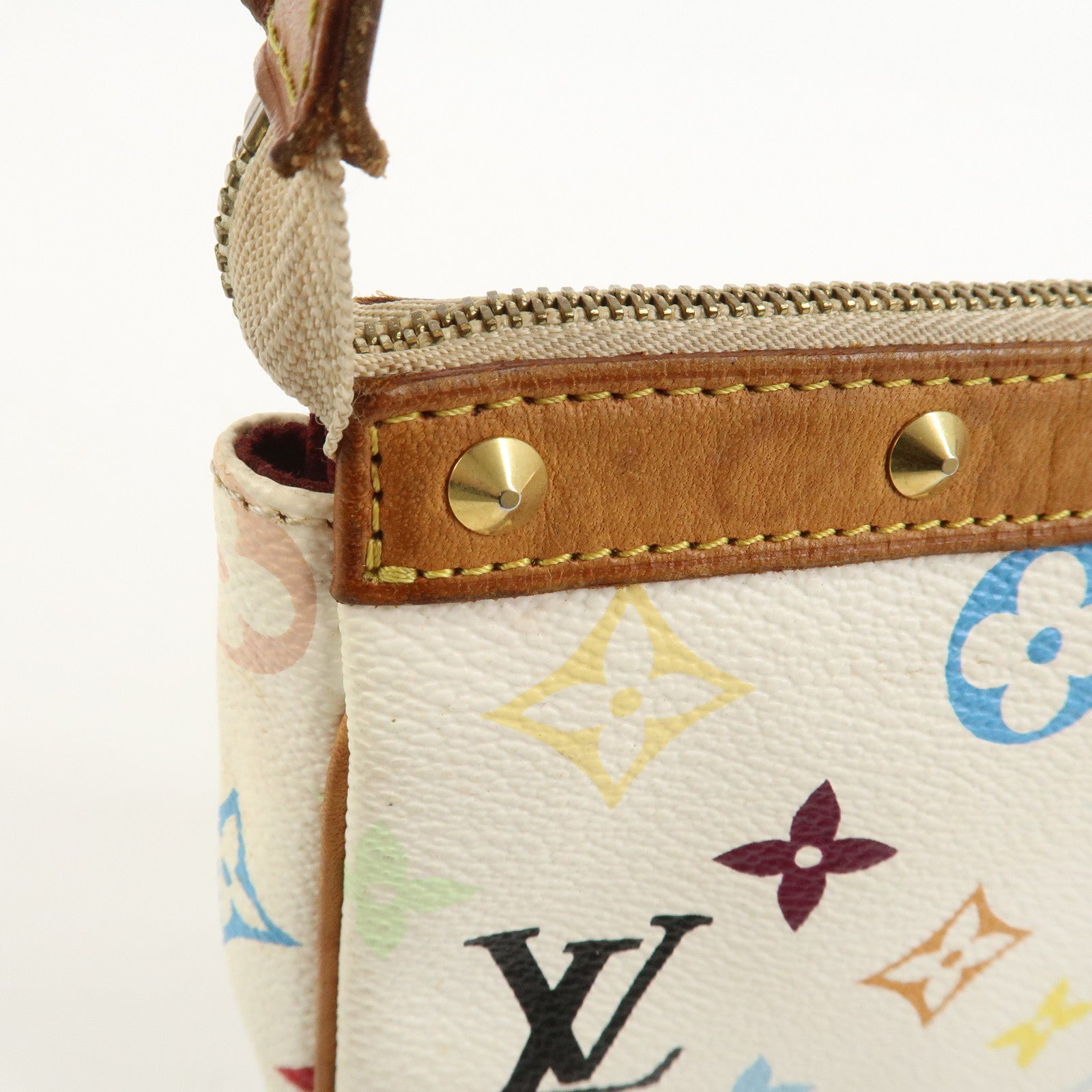 Louis Vuitton Monogram Multicolor Pochette Accessoires Blanc M92649