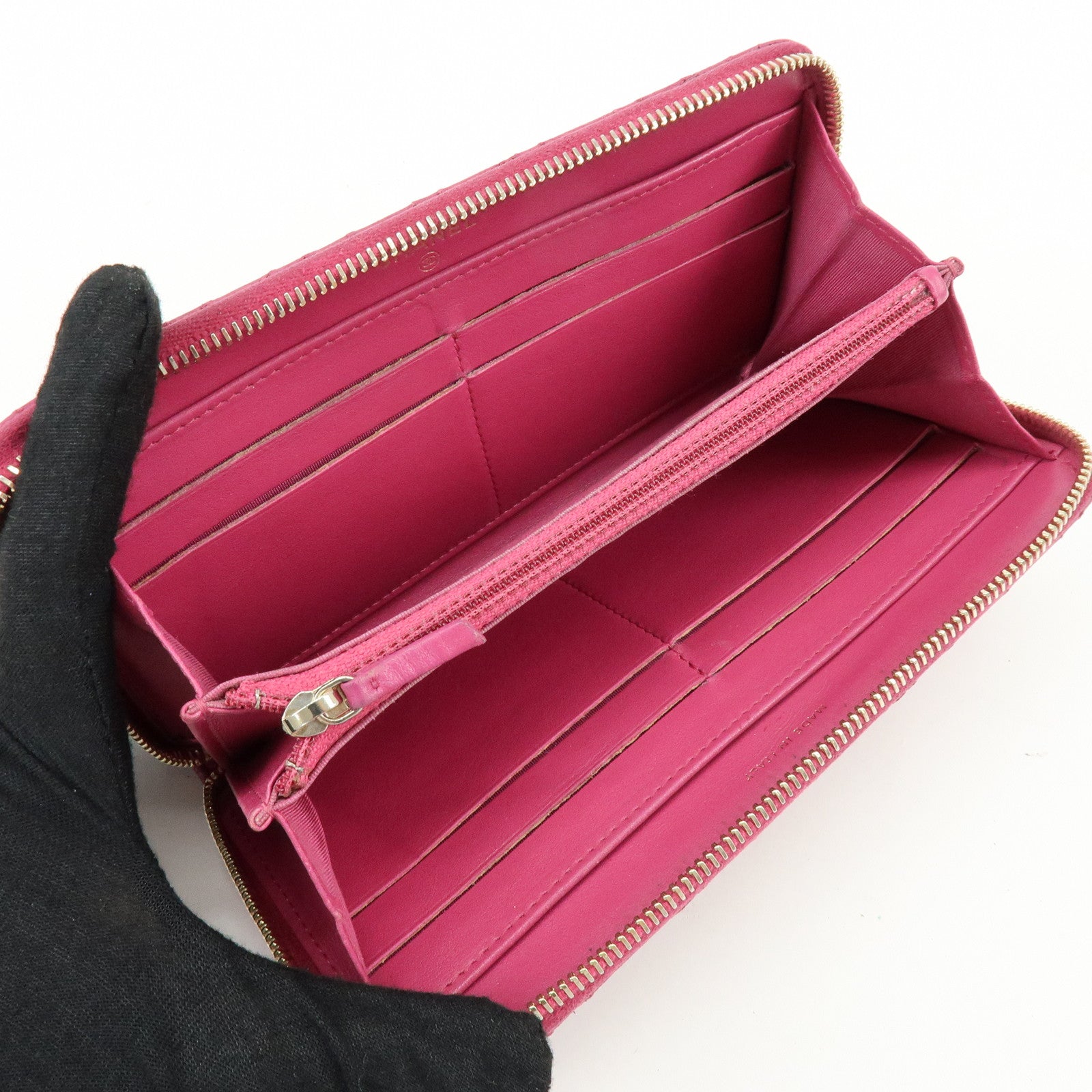 CHANEL Camellia No.5 COCO Mark Calf Leather Zippy Long Wallet Pink