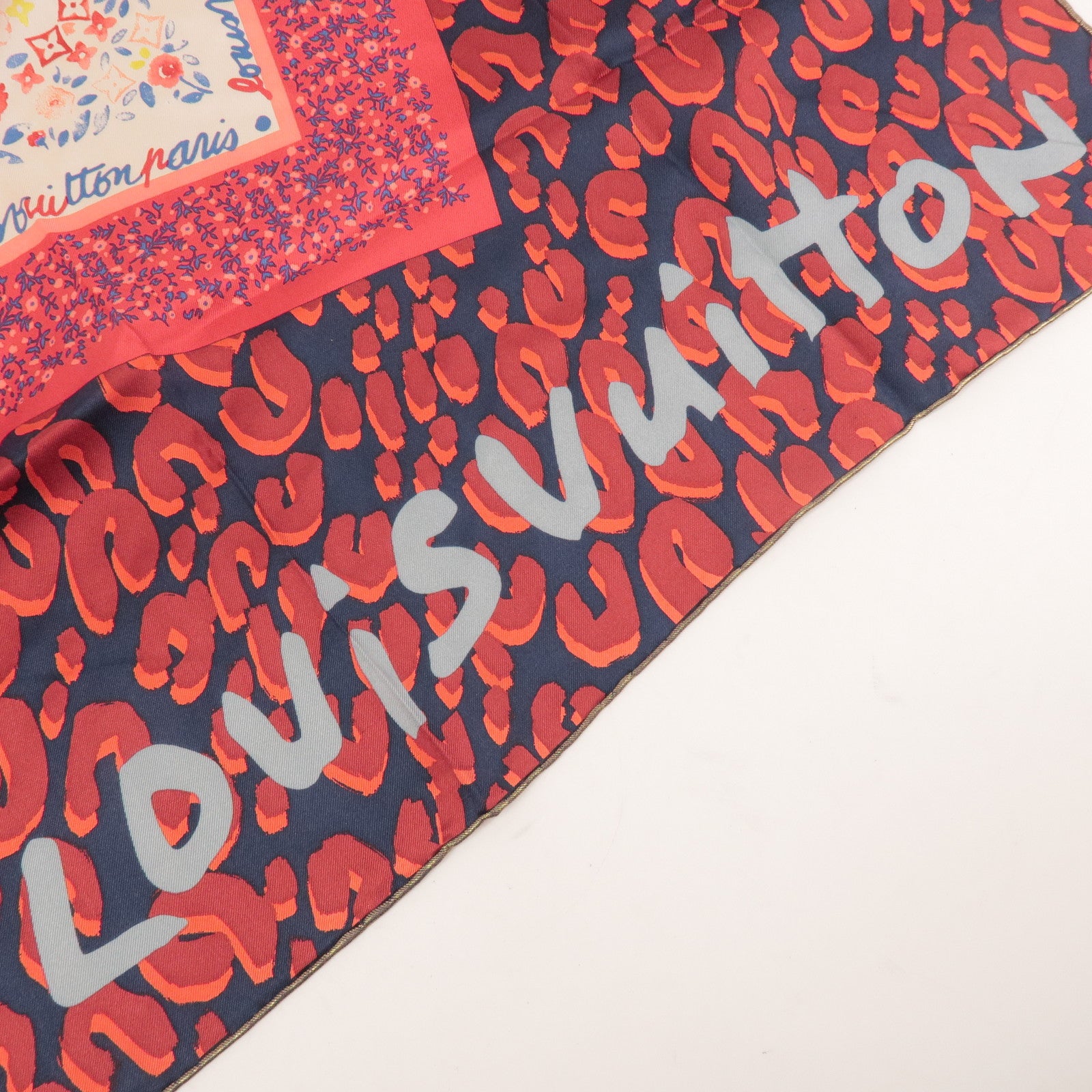 Louis Vuitton 100% Silk Scarf 65x65 Tassel Red Gold