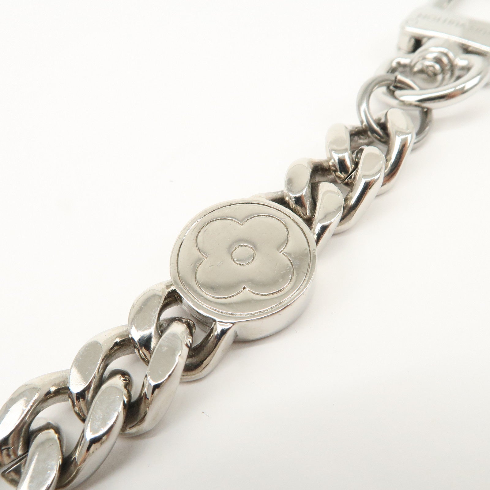 Louis Vuitton Monogram Element Chain Metal Bag Charm Silver M01468 Used