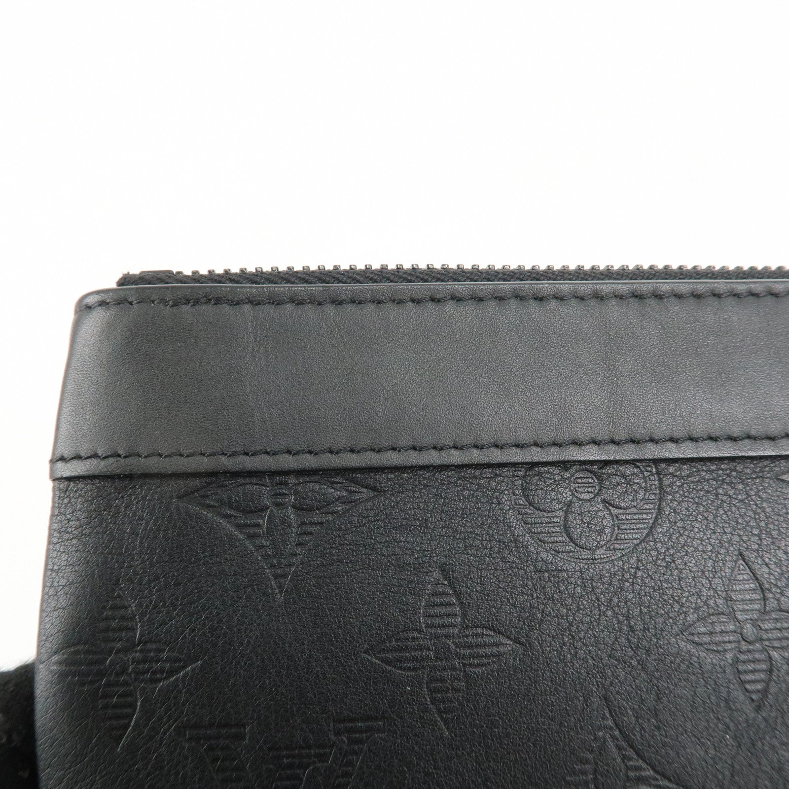 Louis Vuitton Monogram Shadow Pochette Discovery PM Black M44335 Used