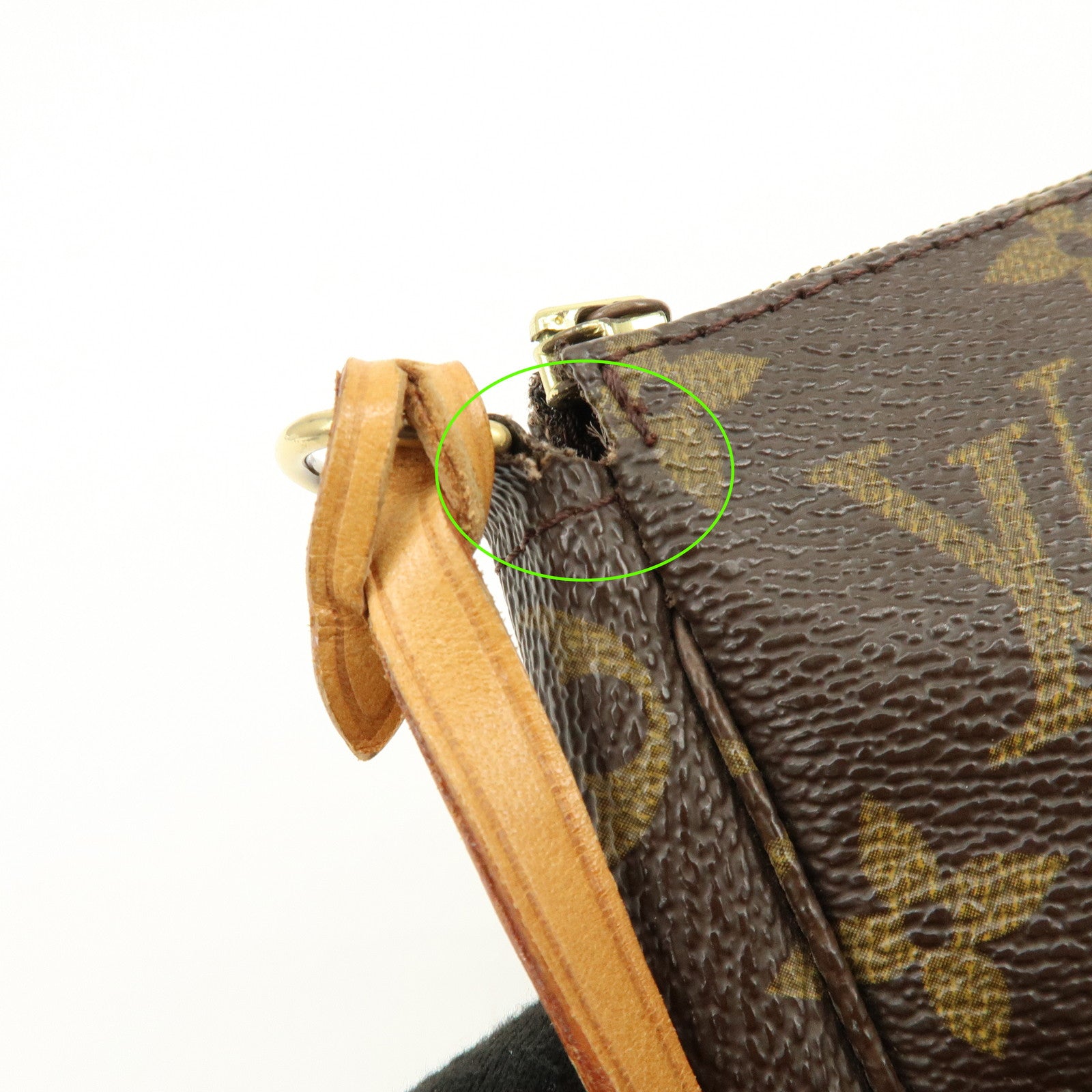 Louis Vuitton Monogram Pochette Accessoires Pouch Hand Bag M51980