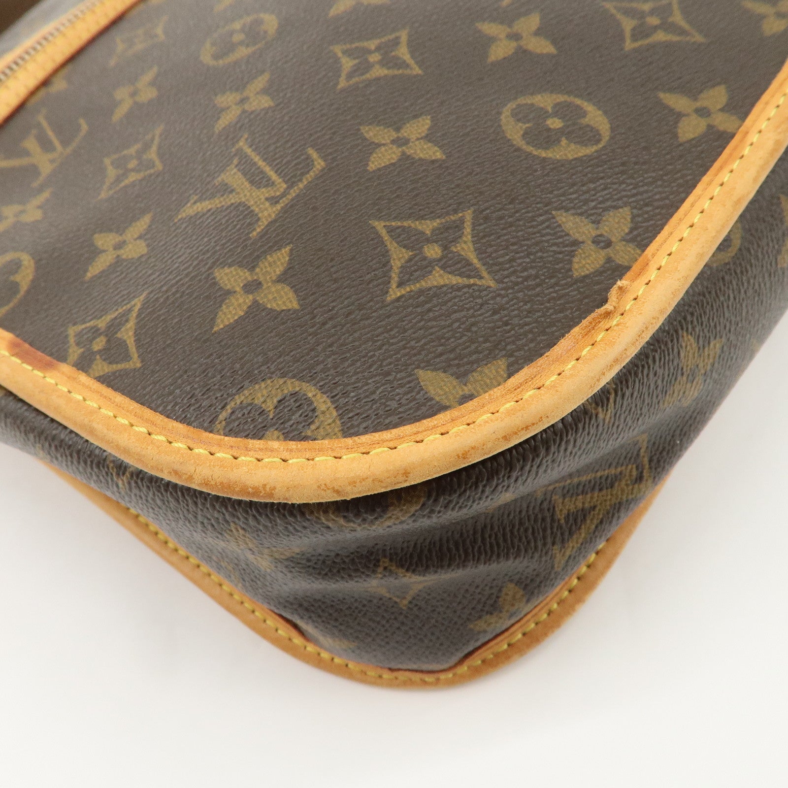 Louis Vuitton Monogram Messenger Bosphore GM Shoulder Bag M40105 Used