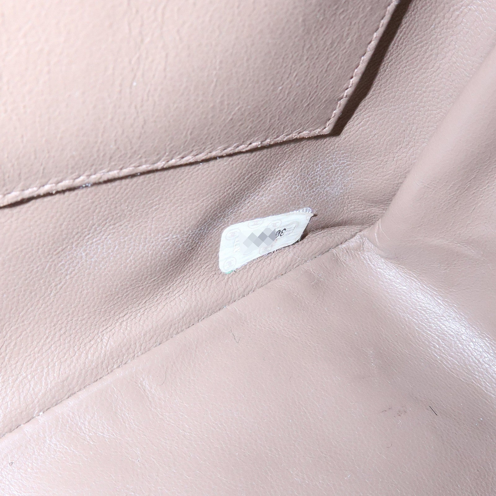 CHANEL Matelasse Cavairskin Chain Shoulder Bag Light Brown Marron