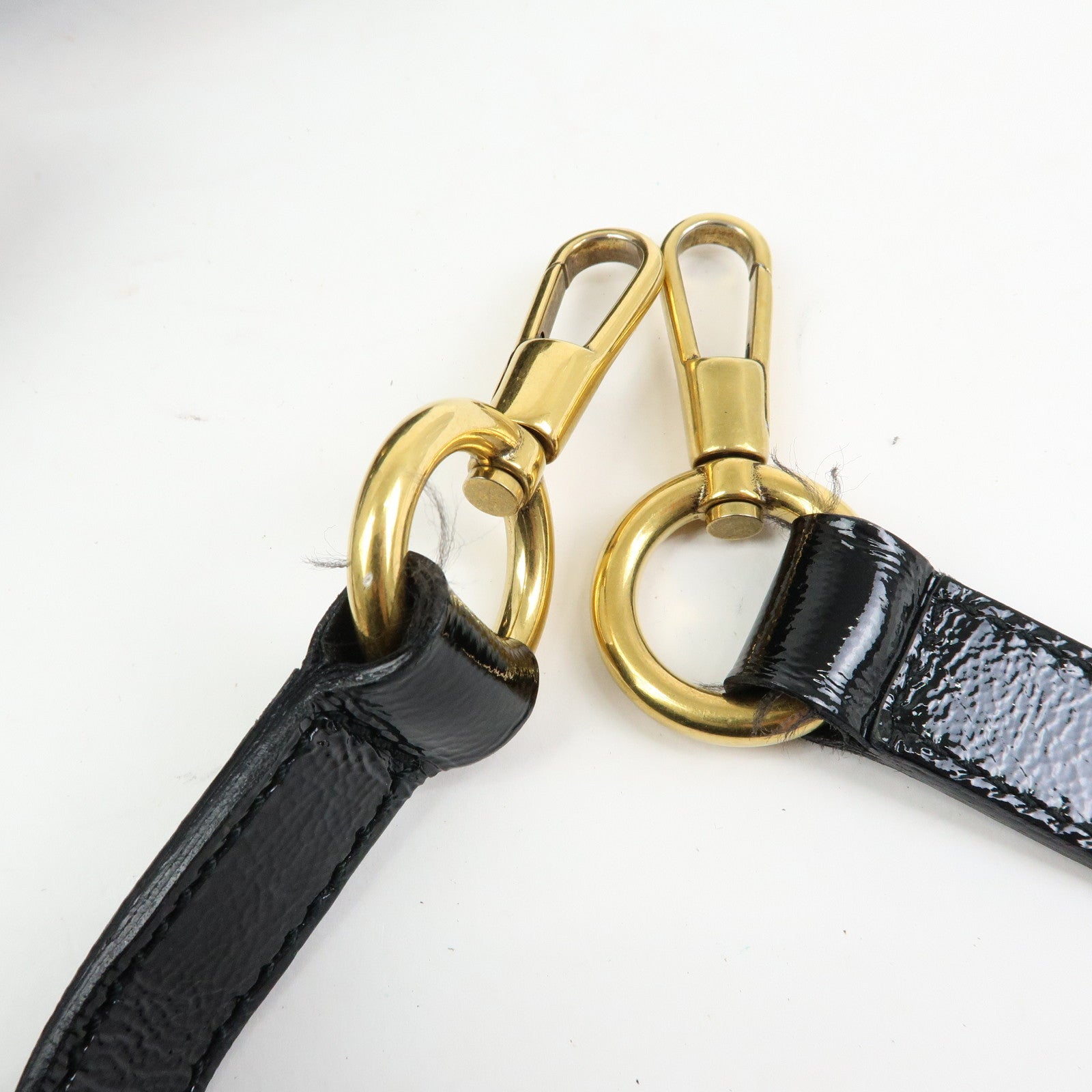 SAINT LAURENT PARIS Y Line Patent Leather 2Way Bag Black 197153