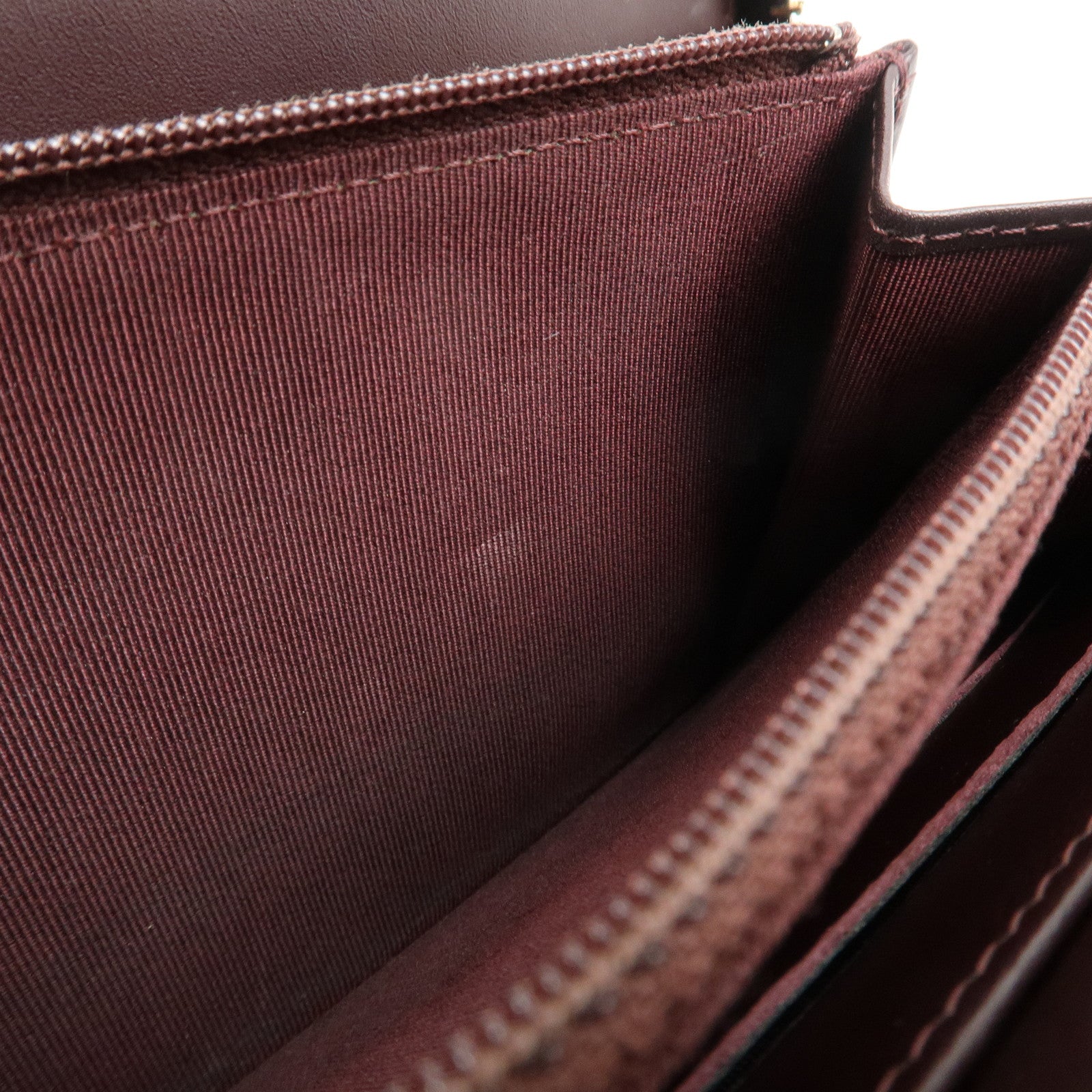 CHANEL Matelasse Caviarskin Round Zippy Long Wallet Black AP0242 Used