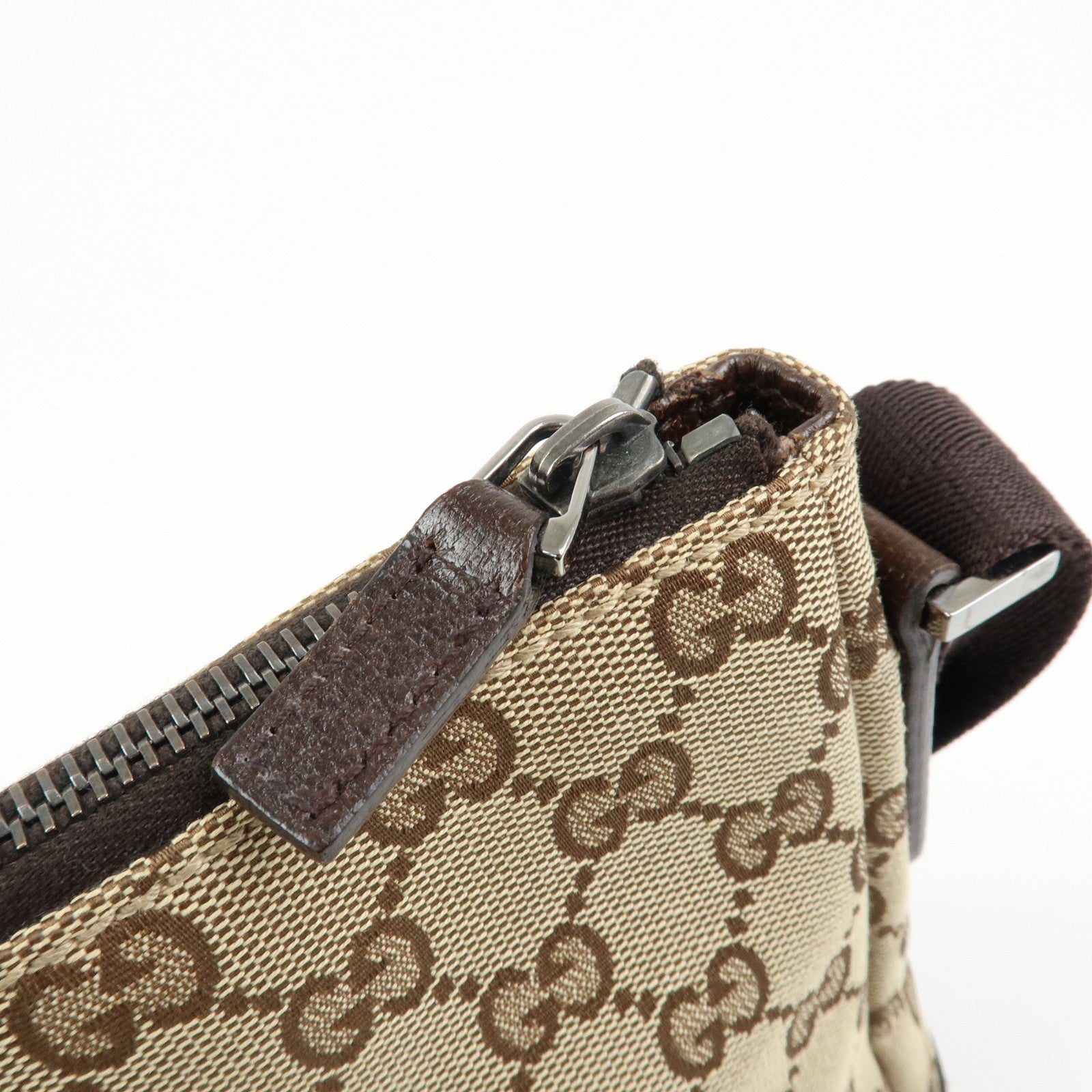 GUCCI GG Canvas Leather Crossbody Shoulder Bag Beige Brown 114273