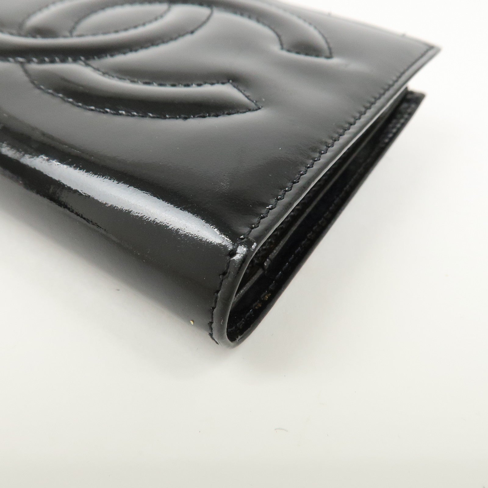 CHANEL COCO Mark Patent Leather Bi-fold Small Wallet Black A13497