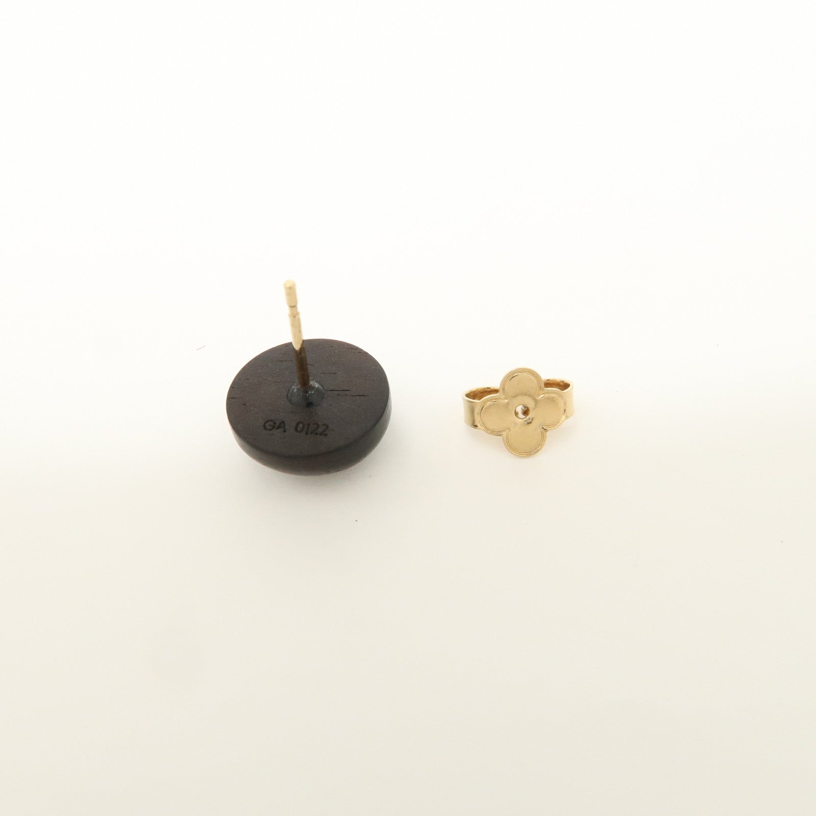 Louis Vuitton LV Boucles d’oreilles puces Sylvania Earrings M65938