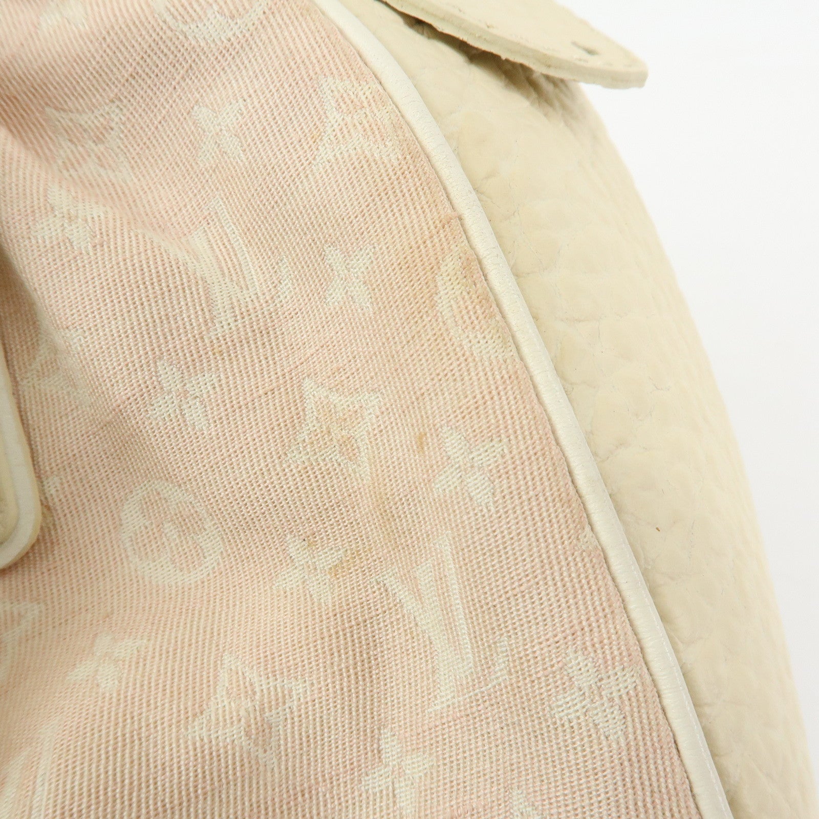 Louis Vuitton Monogram Mini Lin Trapes PM Rose M40062