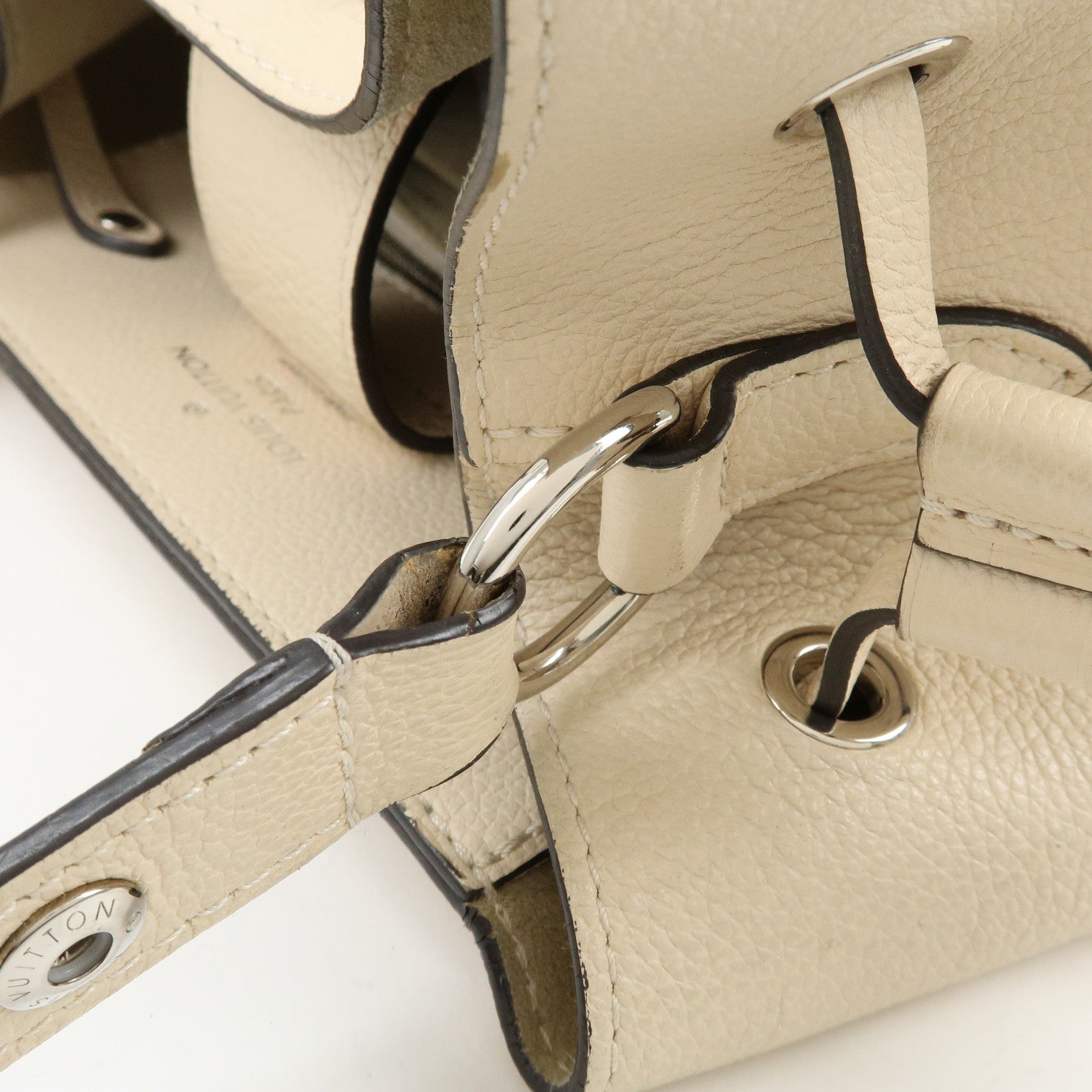 Louis Vuitton Lockme Calf Leather Bucket Shoulder Bag Flower M53081