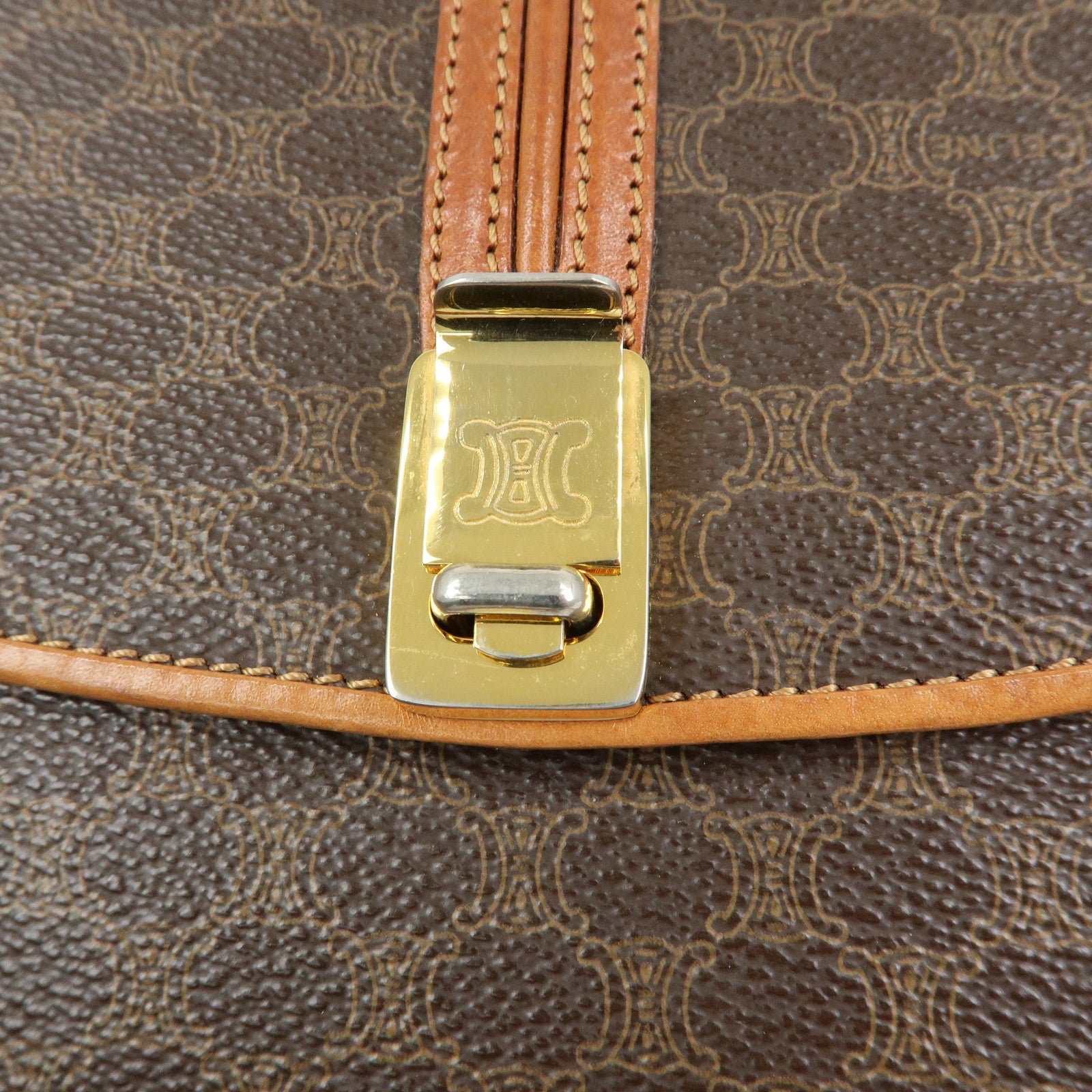CELINE Shoulder Bag