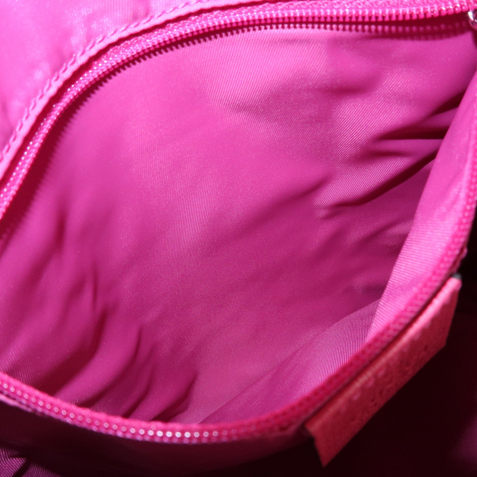 GUCCI Children’s GG Supreme Rose Heart Backpack Beige Pink 271327