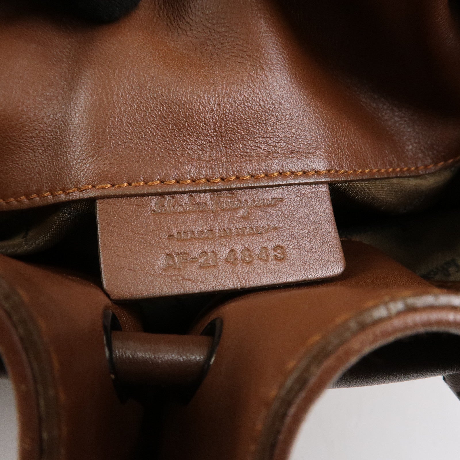 Ferragamo Gancini Leather Stitch Shoulder Bag Hand Bag Brown