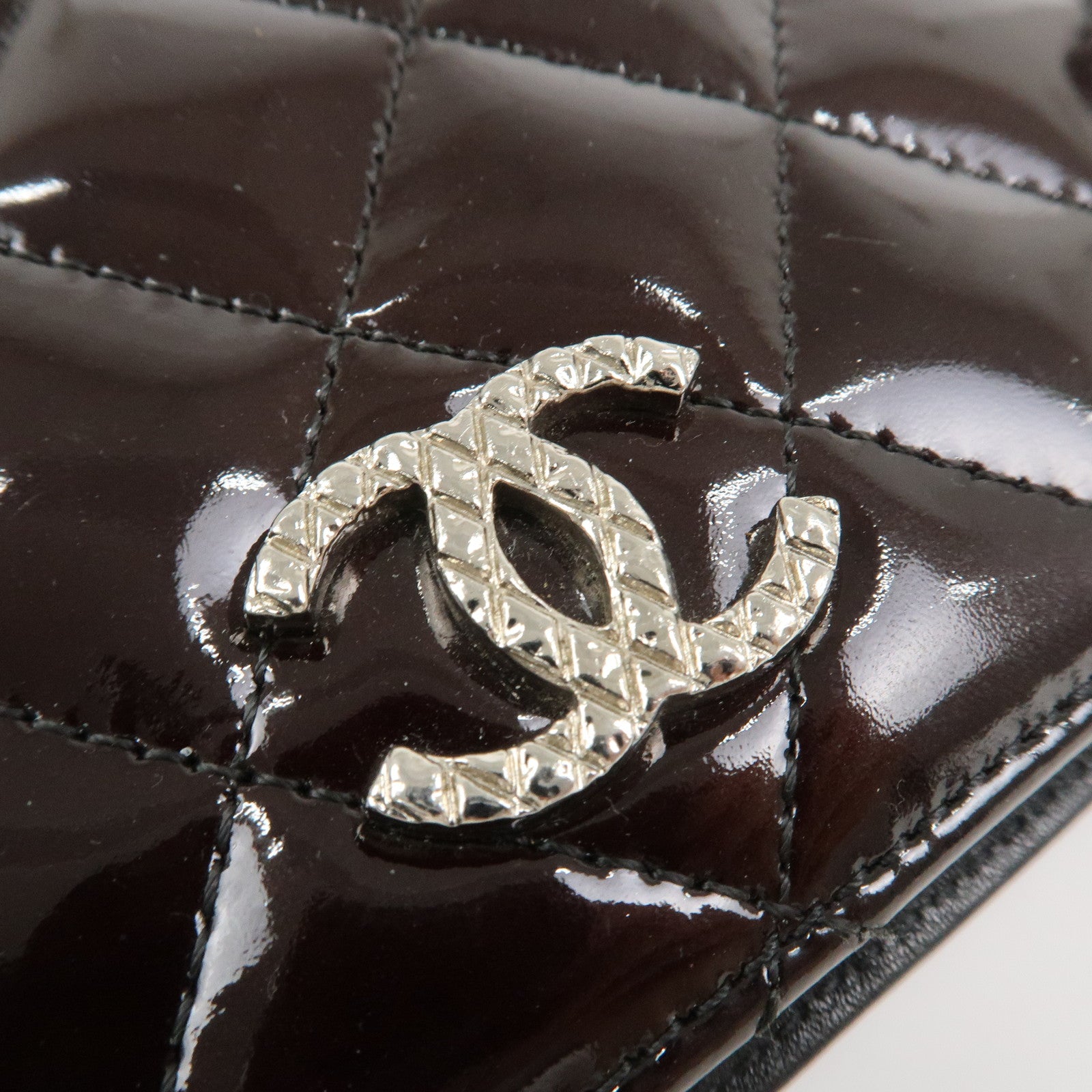 CHANEL COCO Mark Matelasse Patent Leather Long Wallet Black A48691