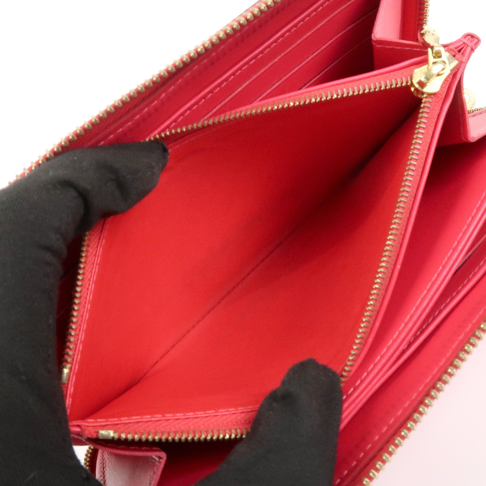 Louis Vuitton Monogram Vernis Zippy Wallet Rouge Grenadine M91732