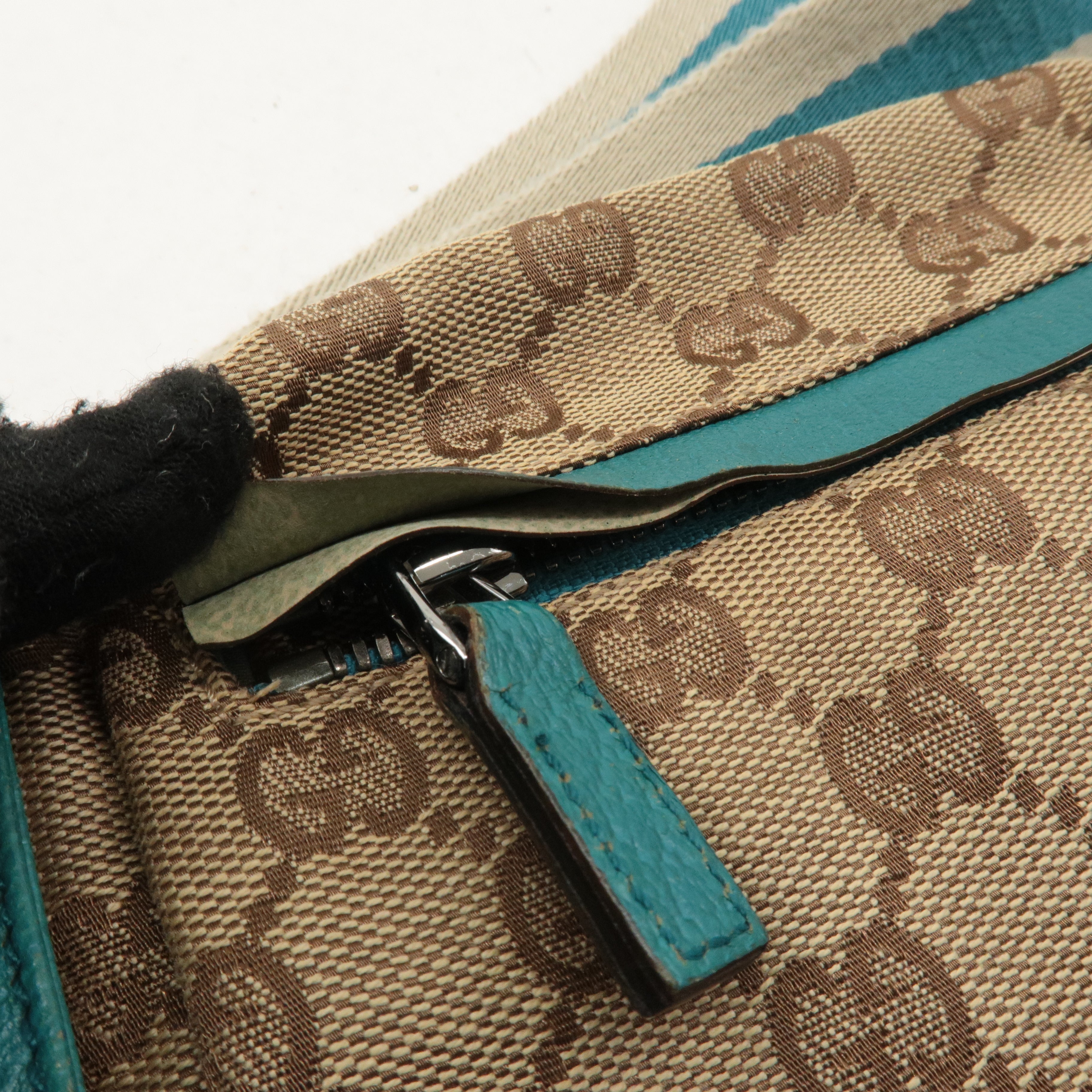 GUCCI GG Canvas Leather Waist Bag Crossbody Bag Turquoise 28566