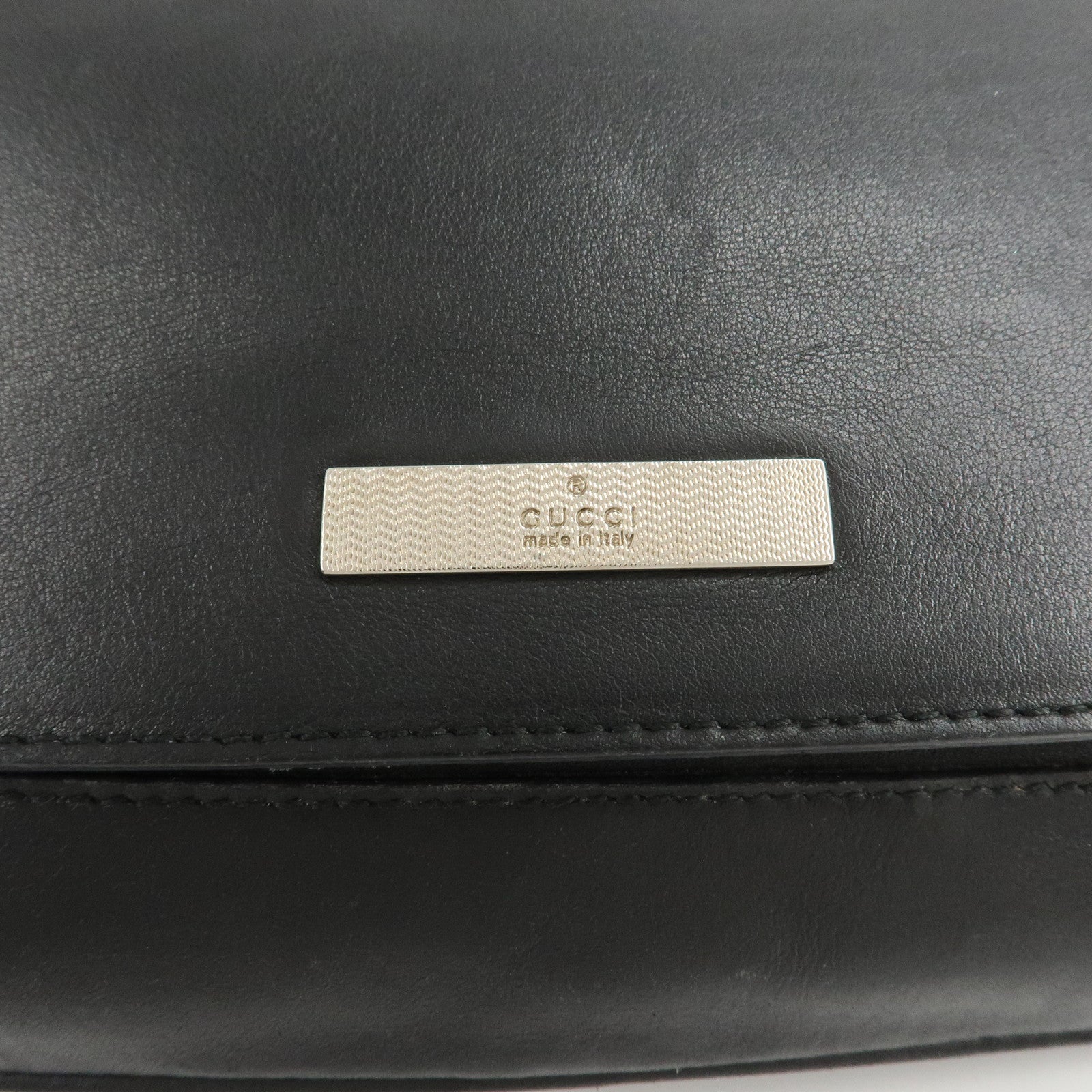 GUCCI Leather One-Shoulder Bag Black 001.3827