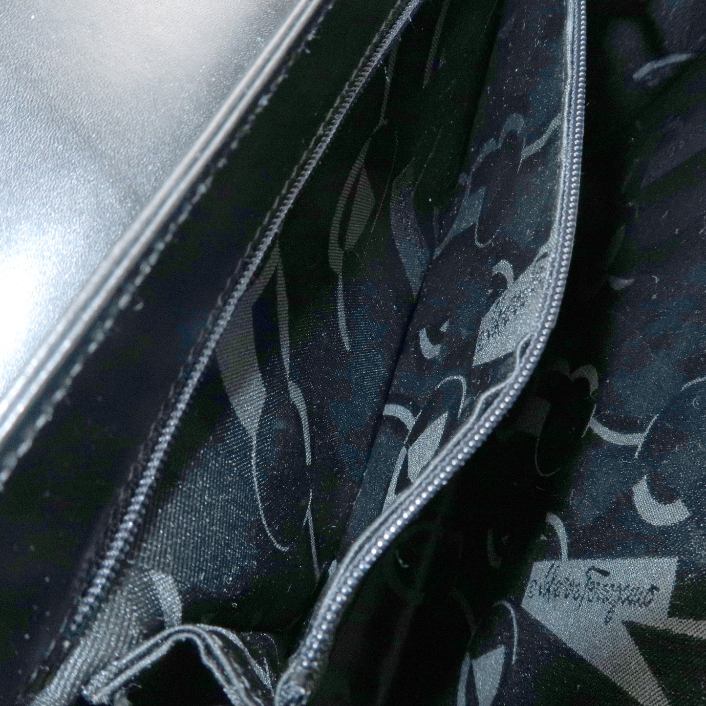 FERRAGAMO Leather Gancini 2Way Hand Shoulder Bag Black AT210536