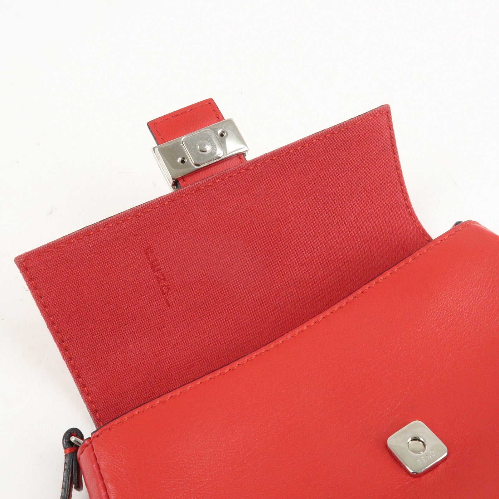 FENDI Micro Baguette Leather Shoulder Bag Red 8M0354