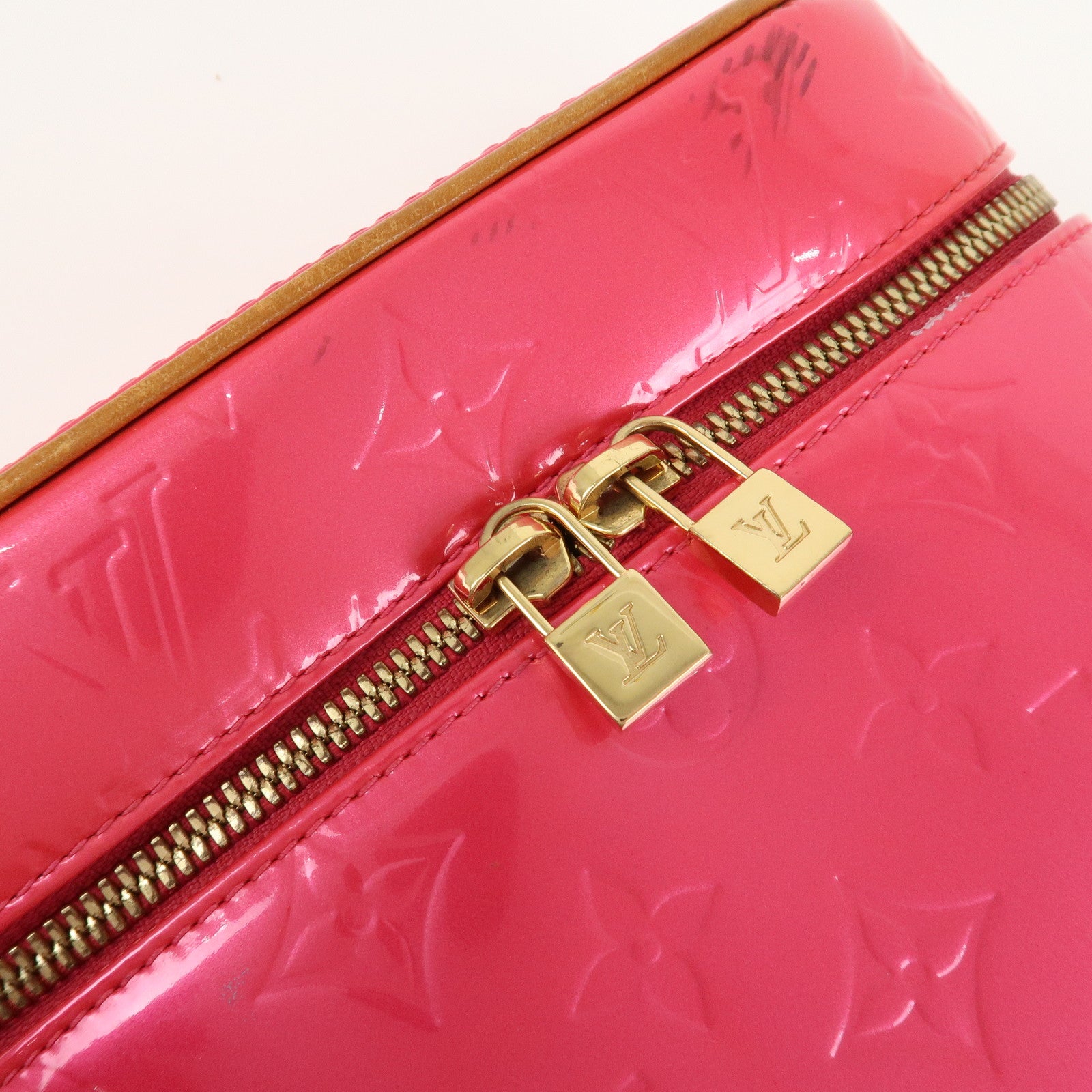 Louis Vuitton Monogram Vernis Sullivan Vertical FuchsiaPink M91259