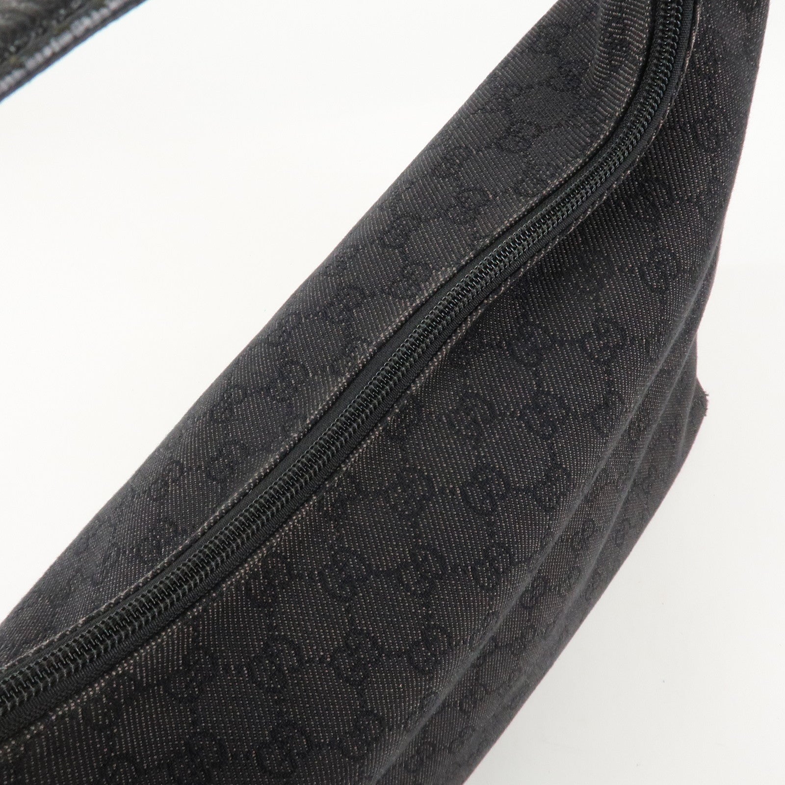 GUCCI GG Canvas Leather Shoulder Bag Hand Bag Black 257279