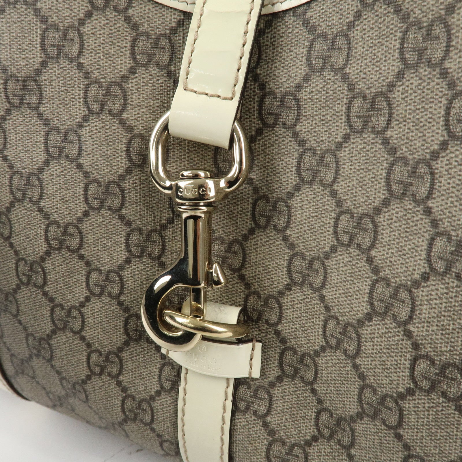 GUCCI GG Supreme Patent Leather Shoulder Bag Beige White 203494 Used