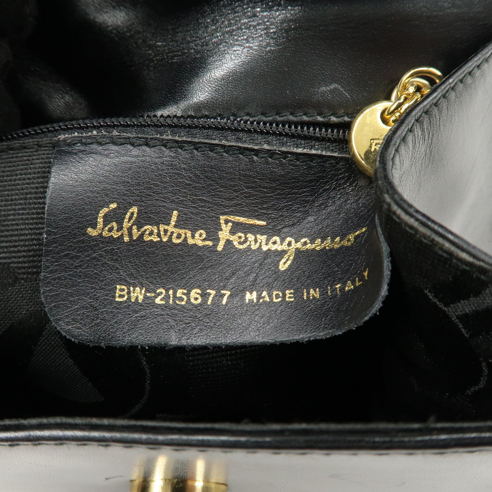 Ferragamo Vara Ribbon Leather Small Hand Bag Black