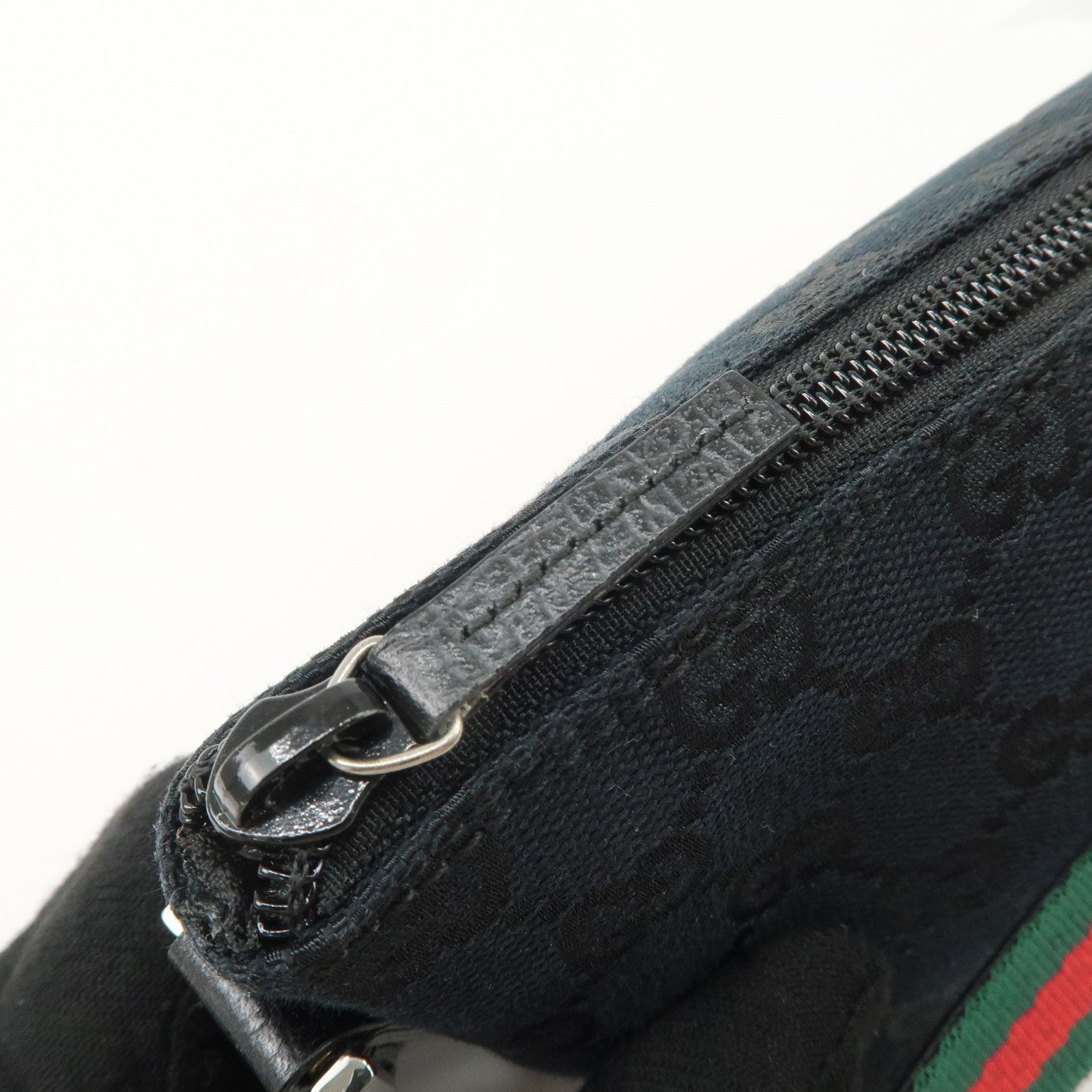 GUCCI Sherry GG Canvas Leather Hand Bag Accessorie Pouch 141809 Used