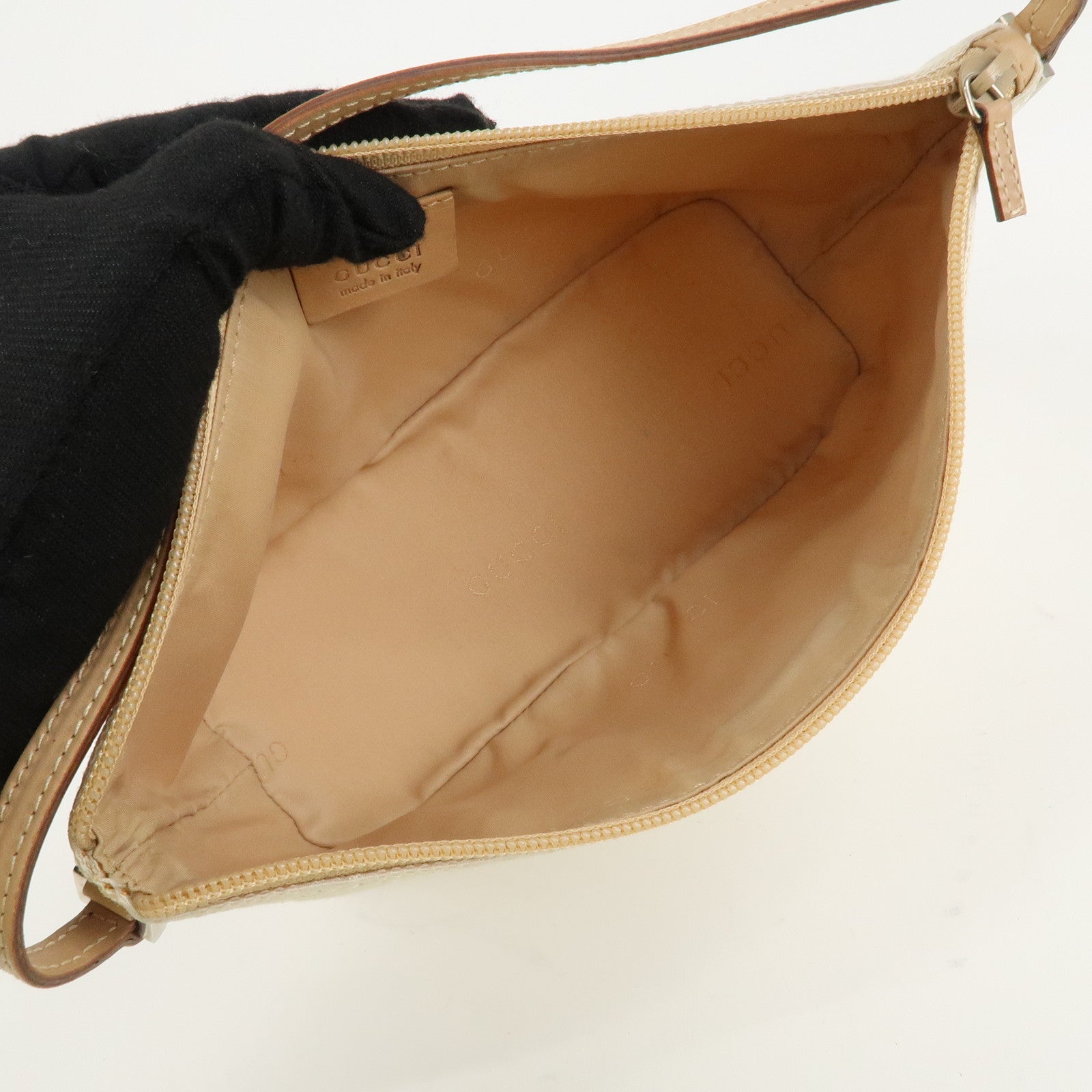 GUCCI Boat Bag GG Canvas Leather Hand Bag White Beige 039.1103 Used