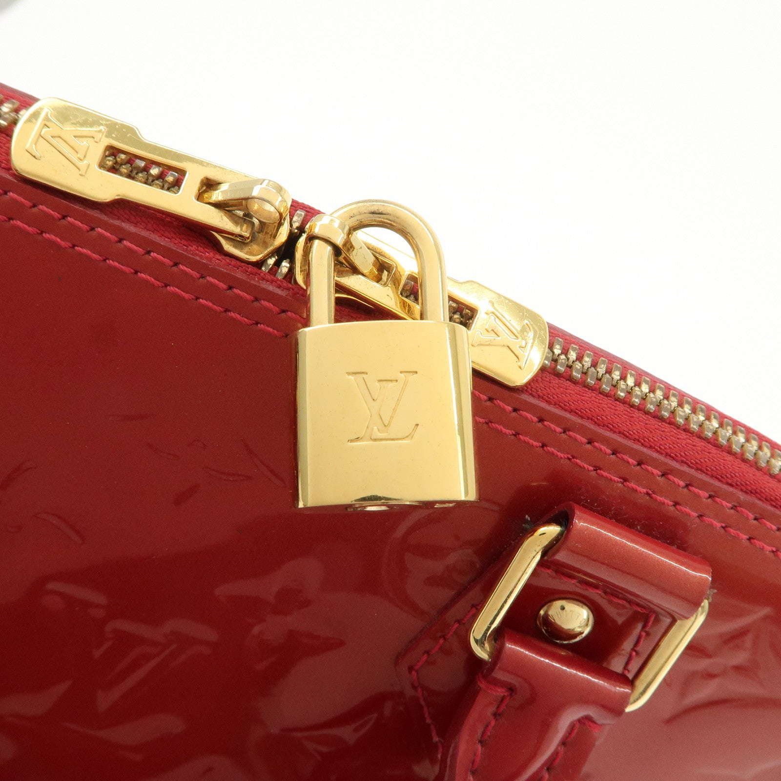 Louis Vuitton Monogram Vernis Alma PM Bag Pomme d'Amour M90096