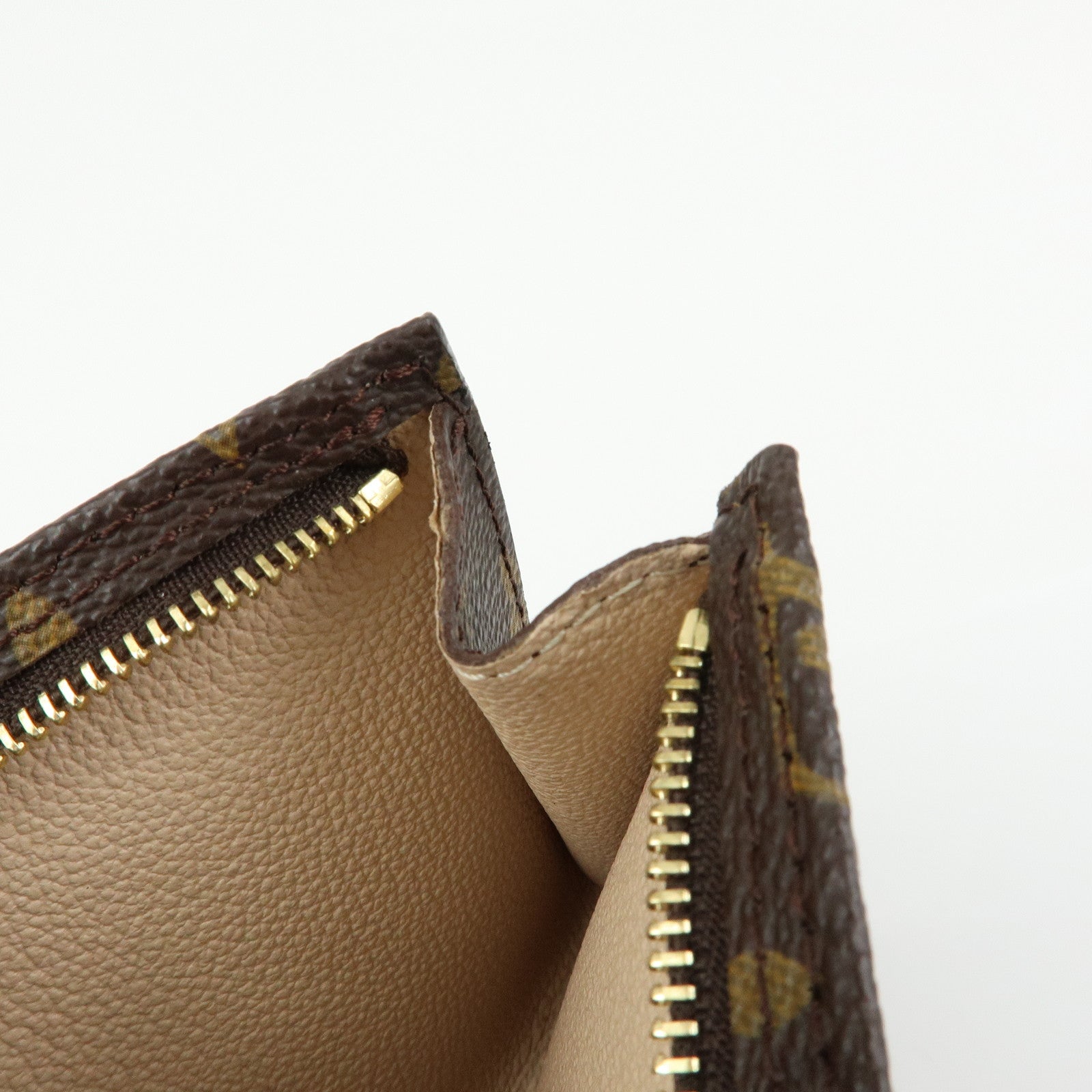 Louis Vuitton Monogram Canvas Pouch for Baguette GM Brown